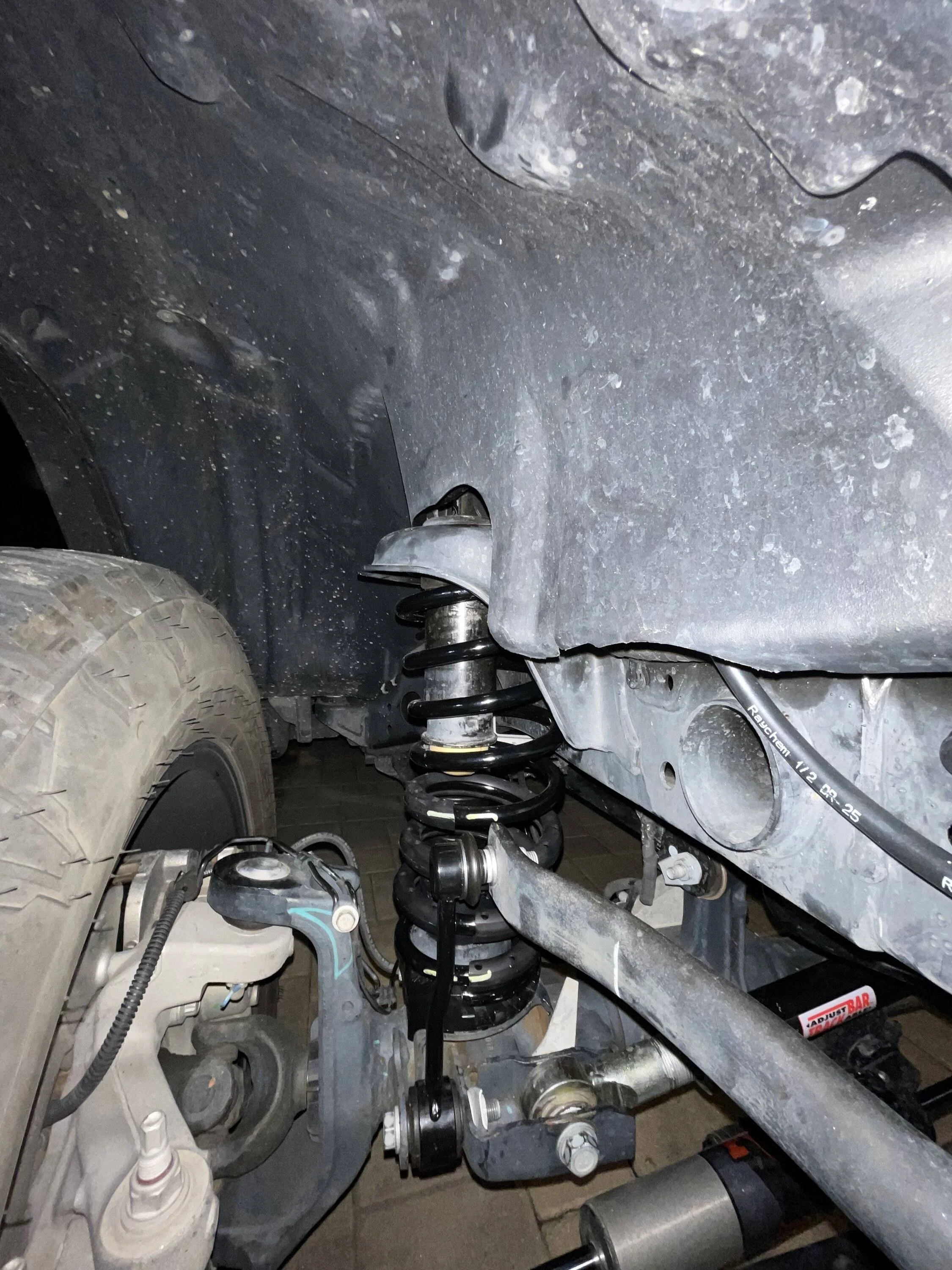 Jeep Wrangler JL mopar lift question IMG_2774