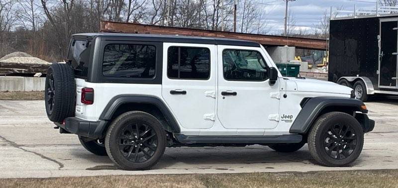 Jeep Wrangler JL Easy / Affordable Wheel Upgrade? IMG_8931