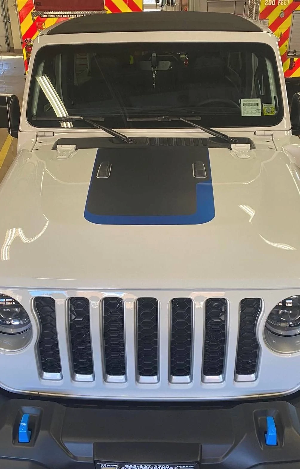 4Xe Rubi style Sahara hood 01.jpg