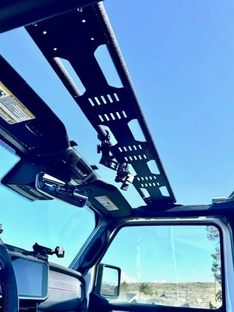 Jeep Wrangler JL Vector Offroad Overhead Docking Station IMG_1952