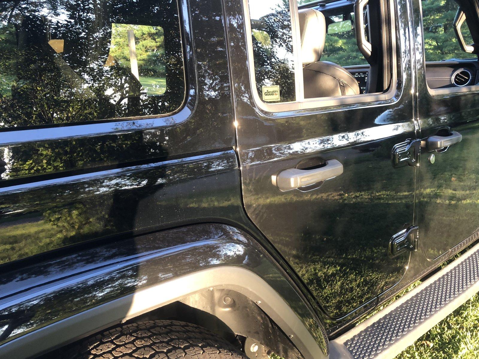 Jeep Wrangler JL Black JLU paint job 9C6C269D-D372-47A1-A567-4C0856462181