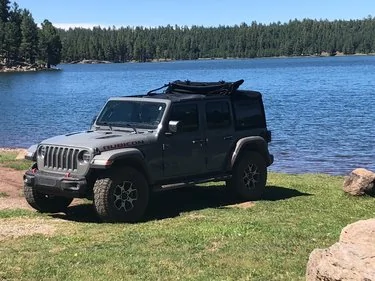 Jeep Wrangler JL Sting Gray Owners w/ aftermarket wheels please post pics 85270-c83cd72854536537e0b29f6f47c2a0e0