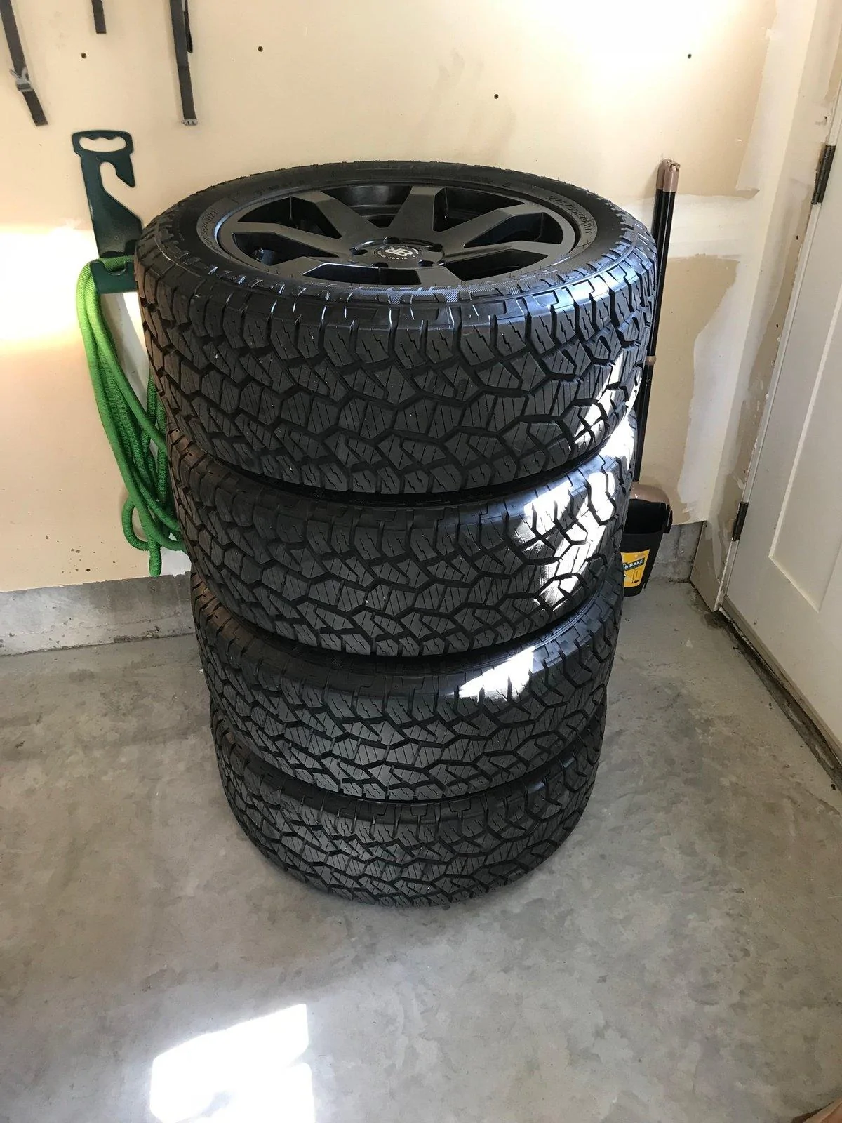 Jeep Wrangler JL FS: 4 20inch Black Rhino Mozambique with 275/55/20 in Minneapolis IMG_1236