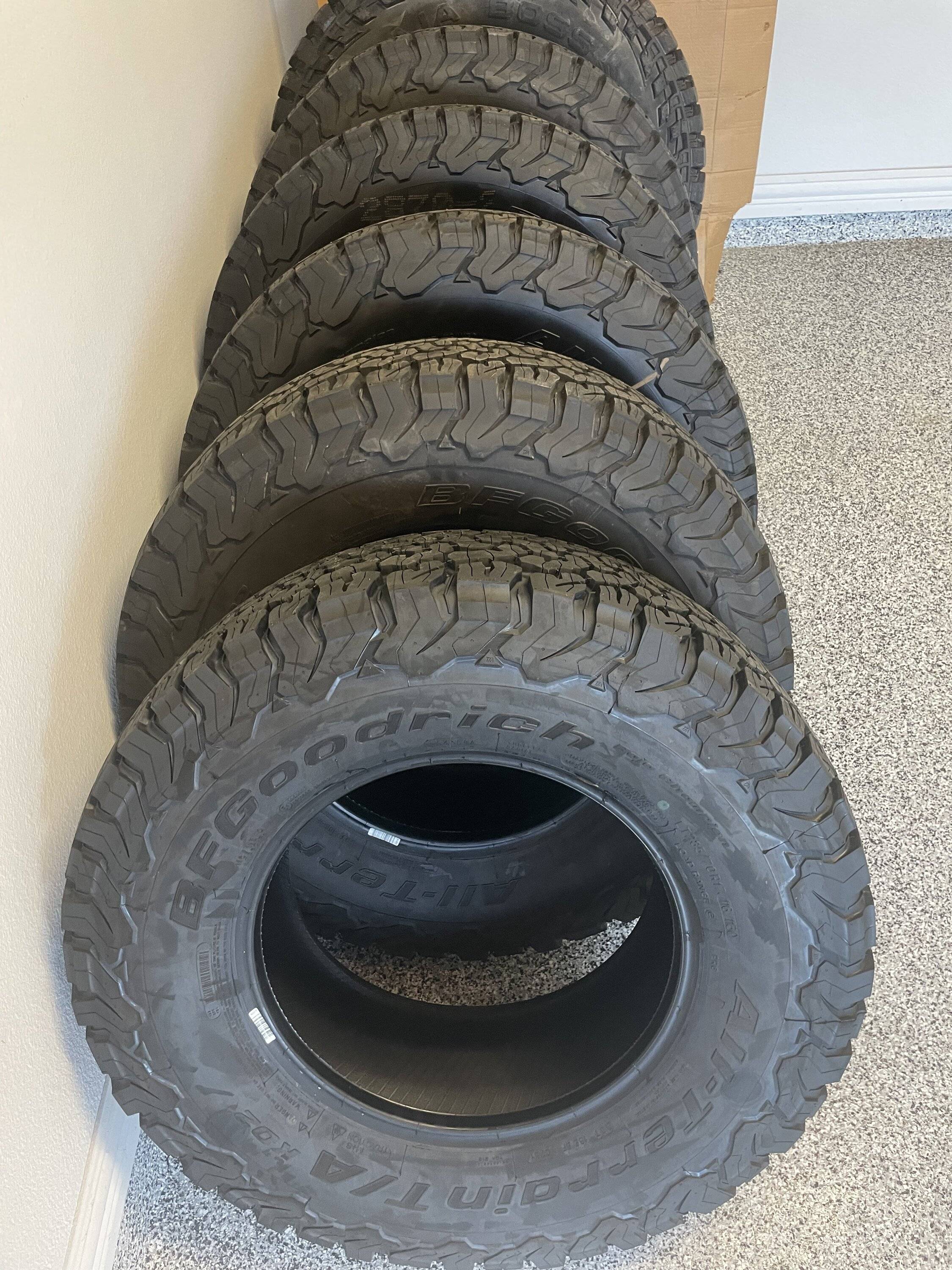 Jeep Wrangler JL WTB Rubicon tires IMG_2345