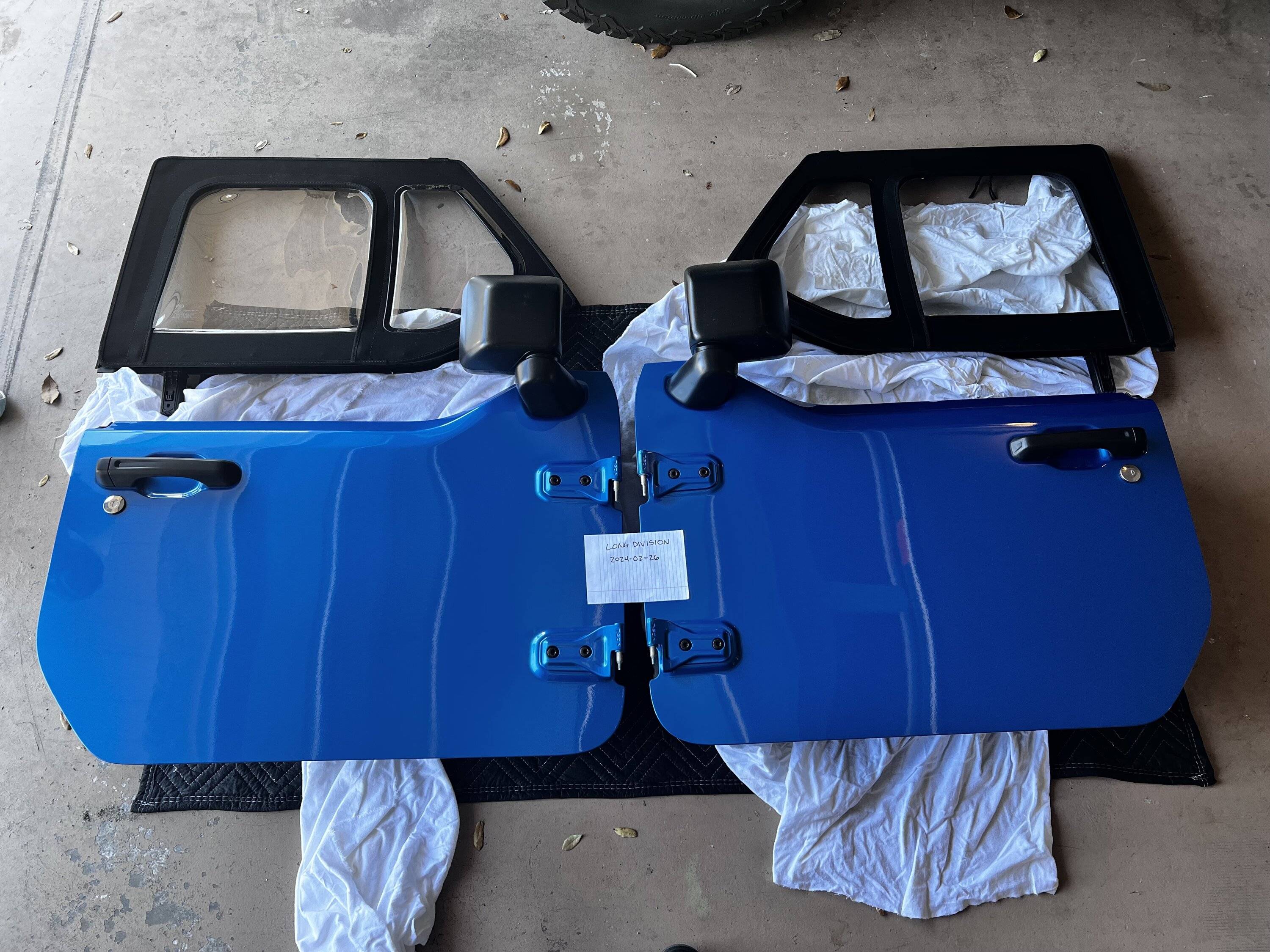 Jeep Wrangler JL Hydro Blue Half Doors IMG_8358