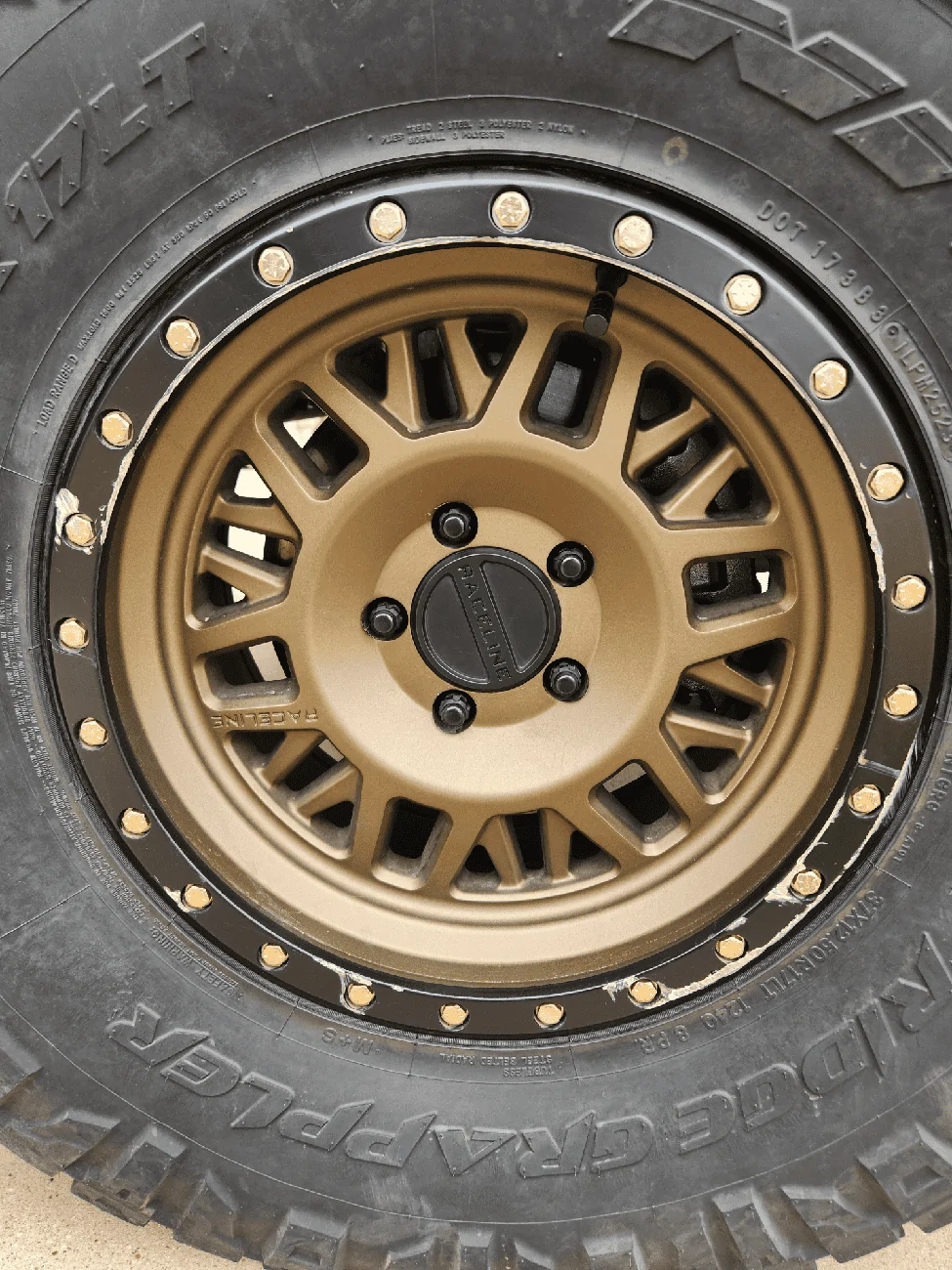 Jeep Wrangler JL 2022 Mopar Beadlock Wheel Lookalike? 20240227_102345