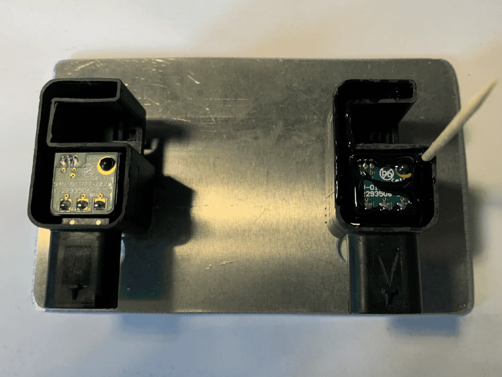 Jeep Wrangler JL Locker Position Sensor Potting - DANA 44 15