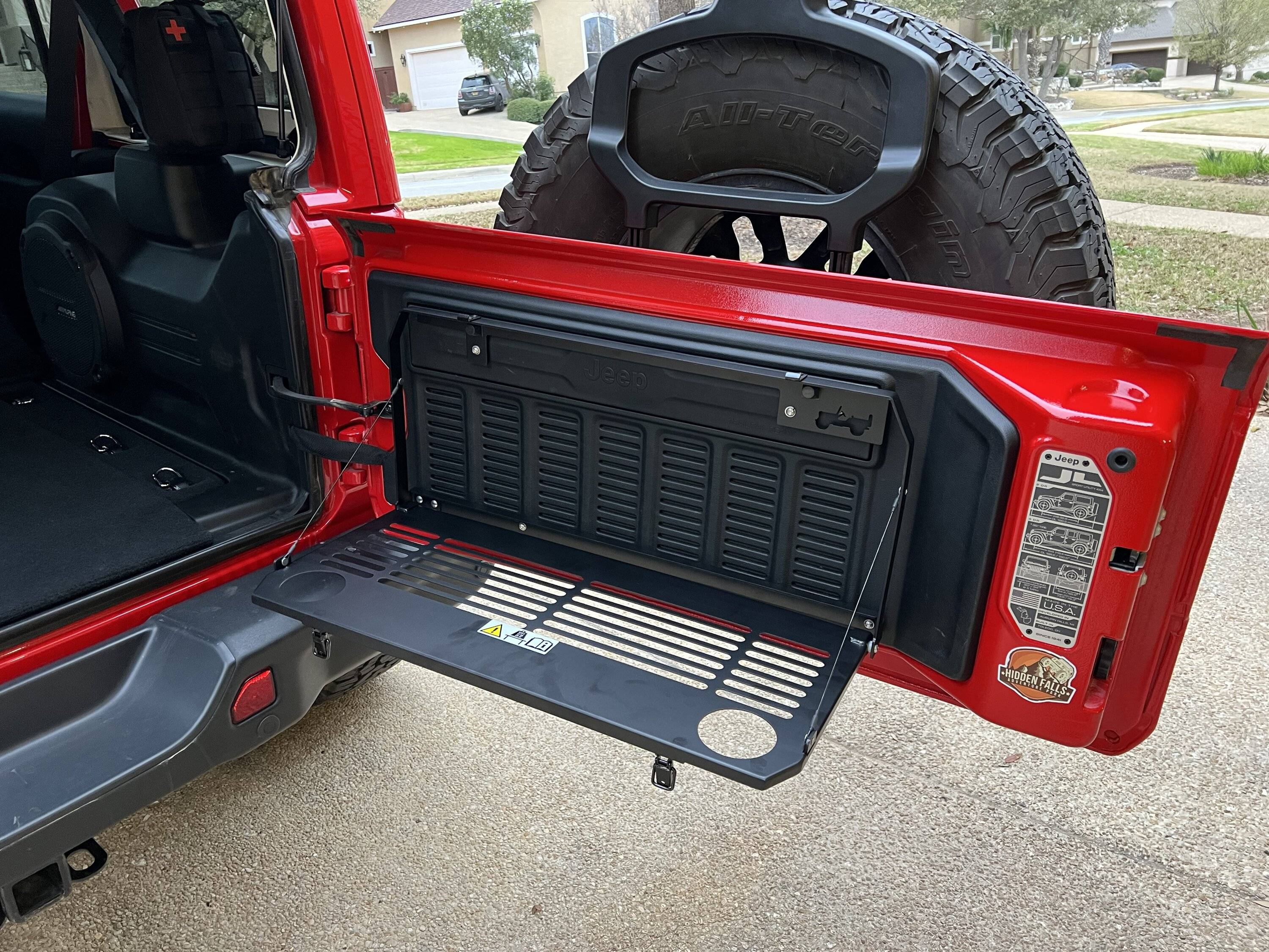 Jeep Wrangler JL Best JL Tailgate Table Recommendations IMG_0407