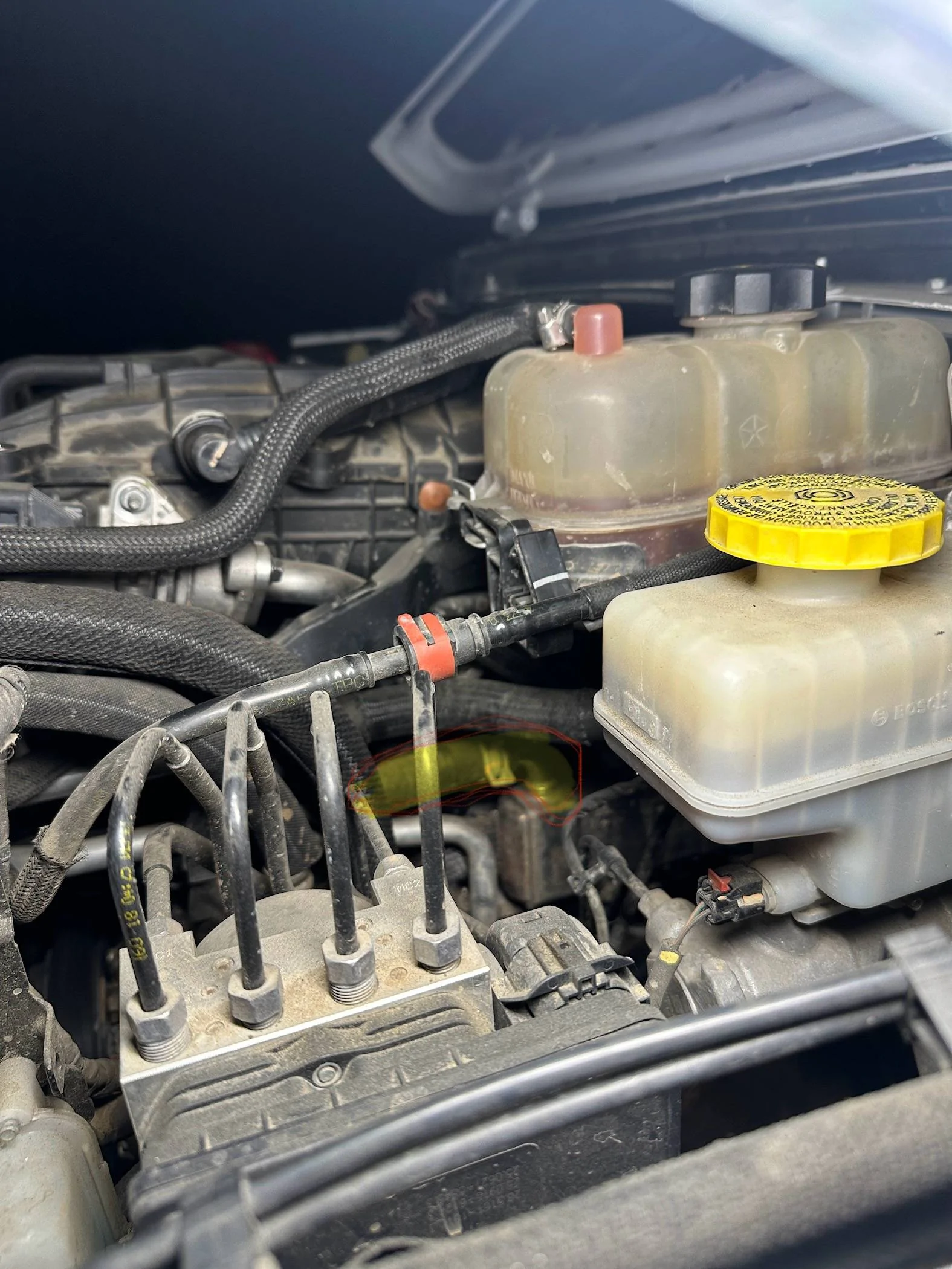 Jeep Wrangler JL I need help identifying a coolant hose IMG_2186