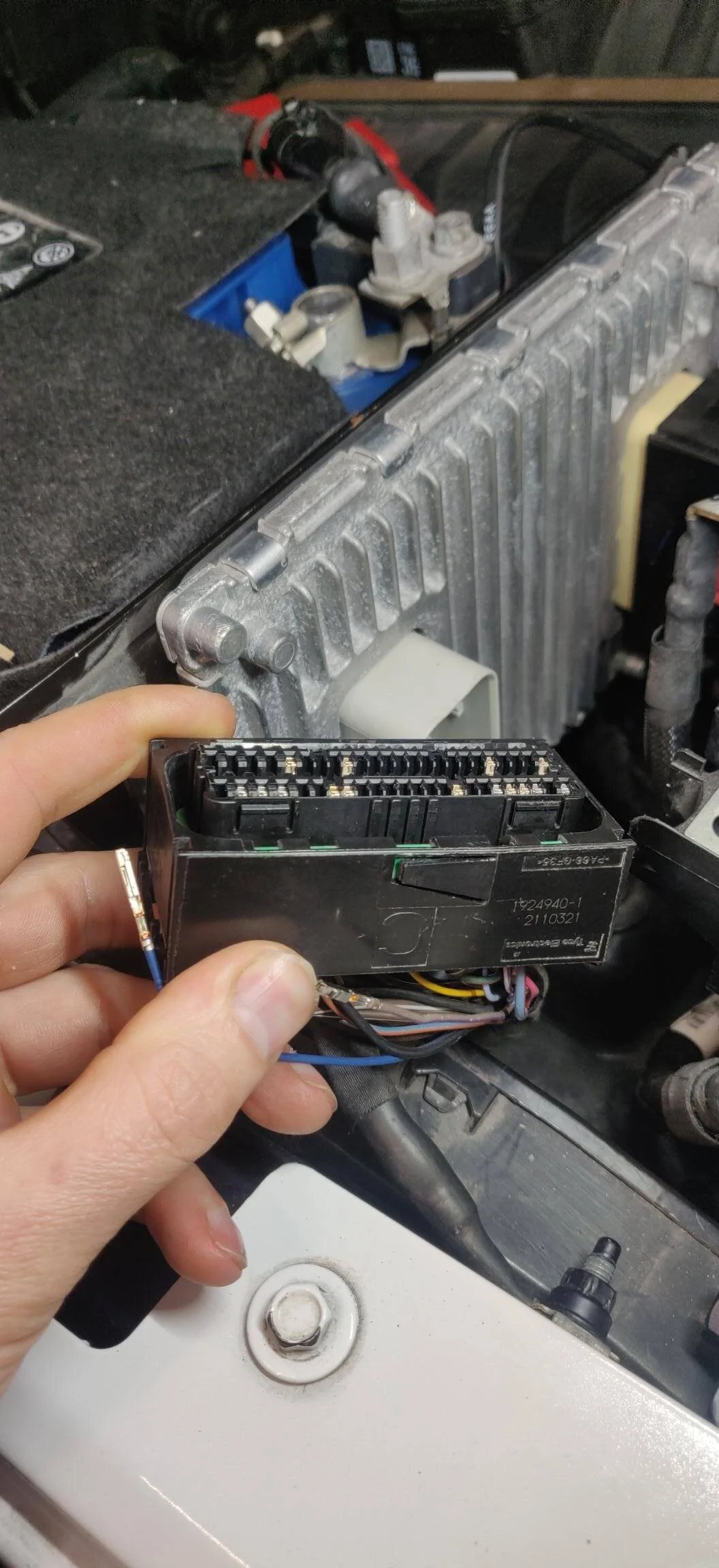 Jeep Wrangler JL Ecu Connector terminals 1000031368