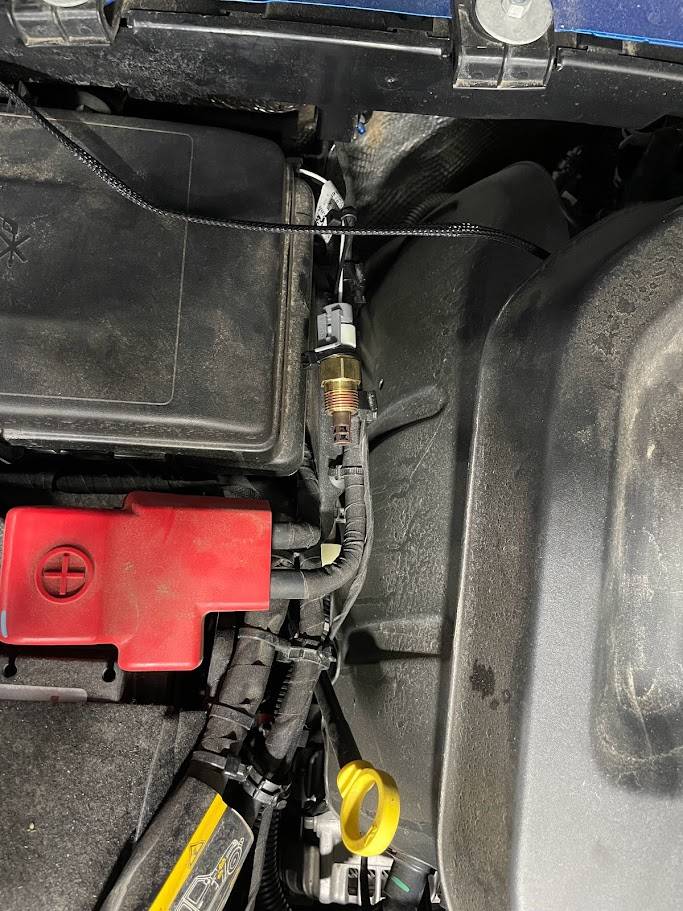Jeep Wrangler JL TOTL Innovation H.E.R.O. Hood Performance Testing Results (Temperature / Cooling Measurements) TOTL-Hood-Testing-FuseBoxTem
