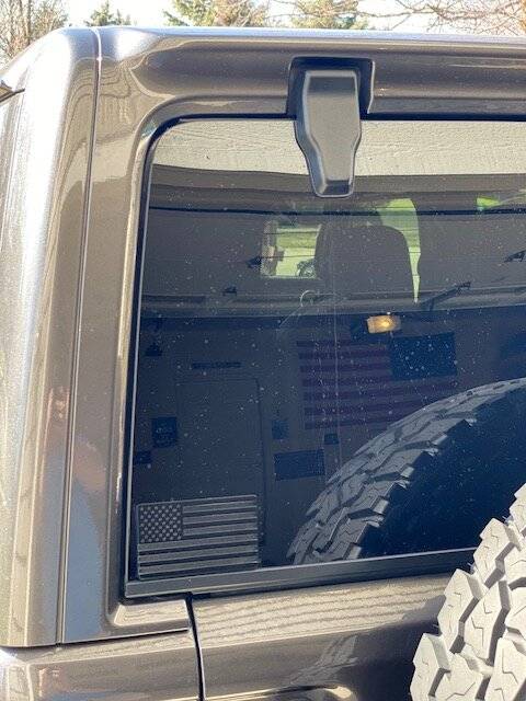 Jeep Wrangler JL Rear window water management when open - What solutions exist window 1