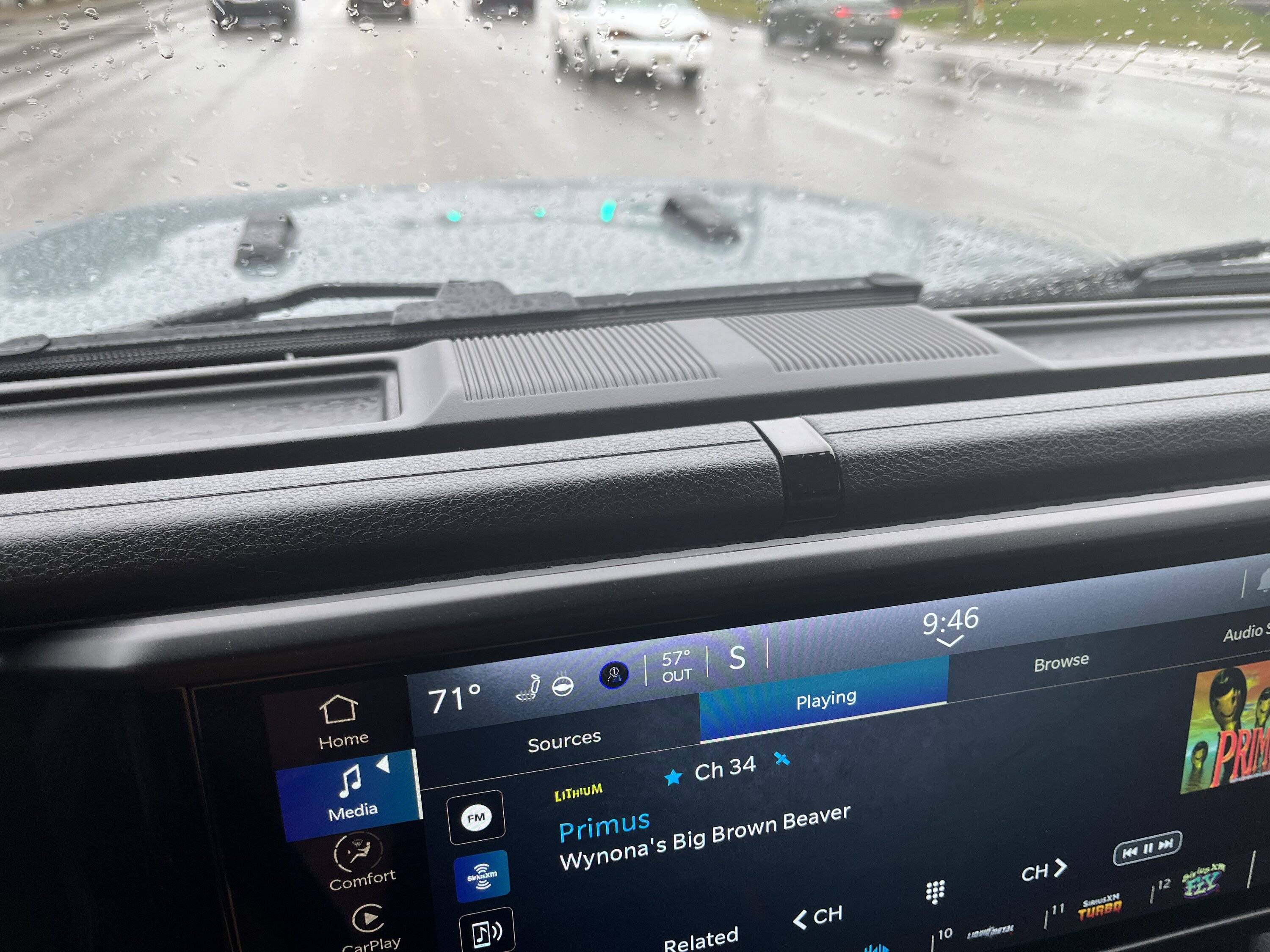 Jeep Wrangler JL Recommendations on Phone Holders IMG_1156
