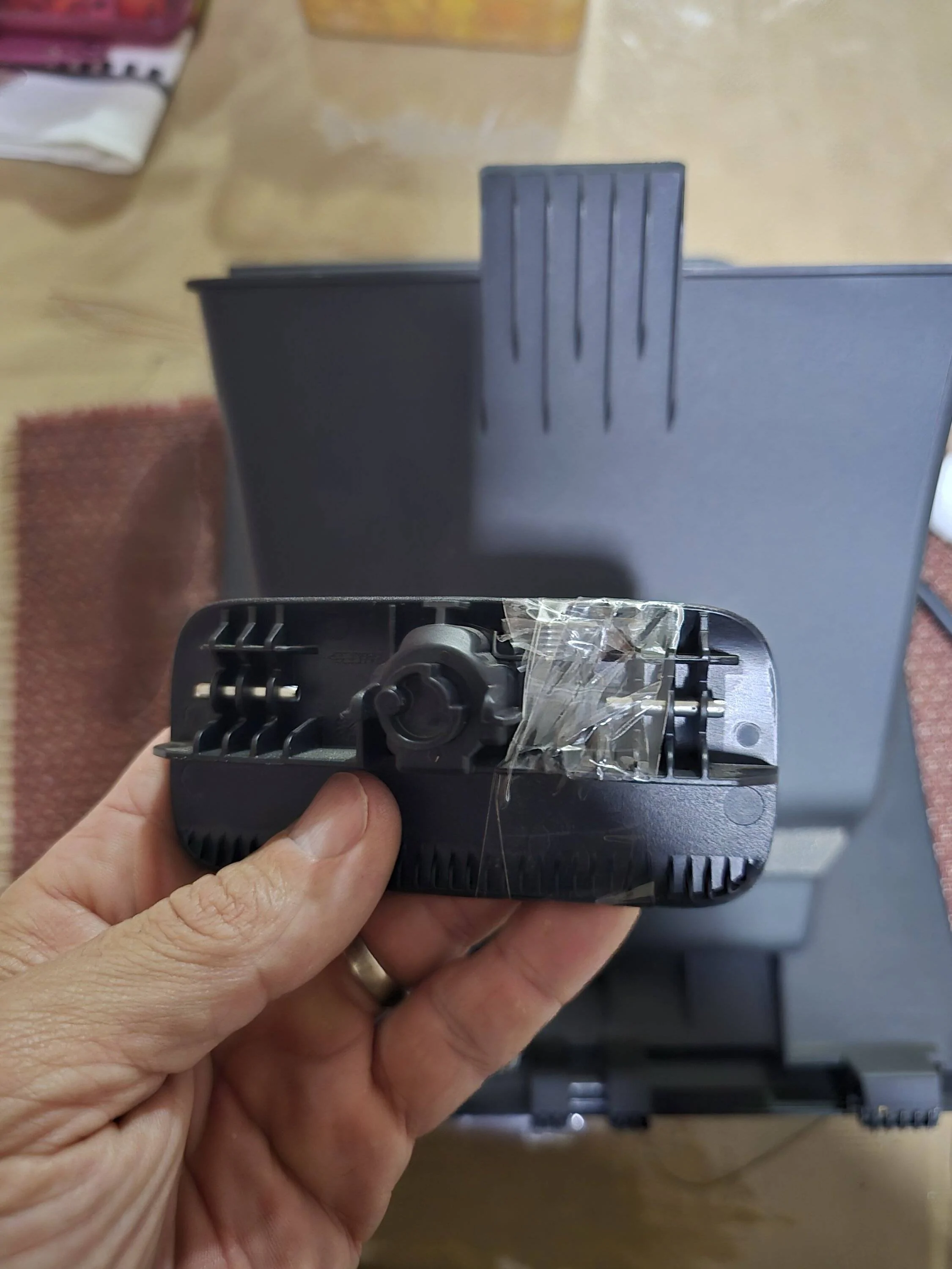 Jeep Wrangler JL Glove Box Latch - Broken - JLU 2019 20240305_223949