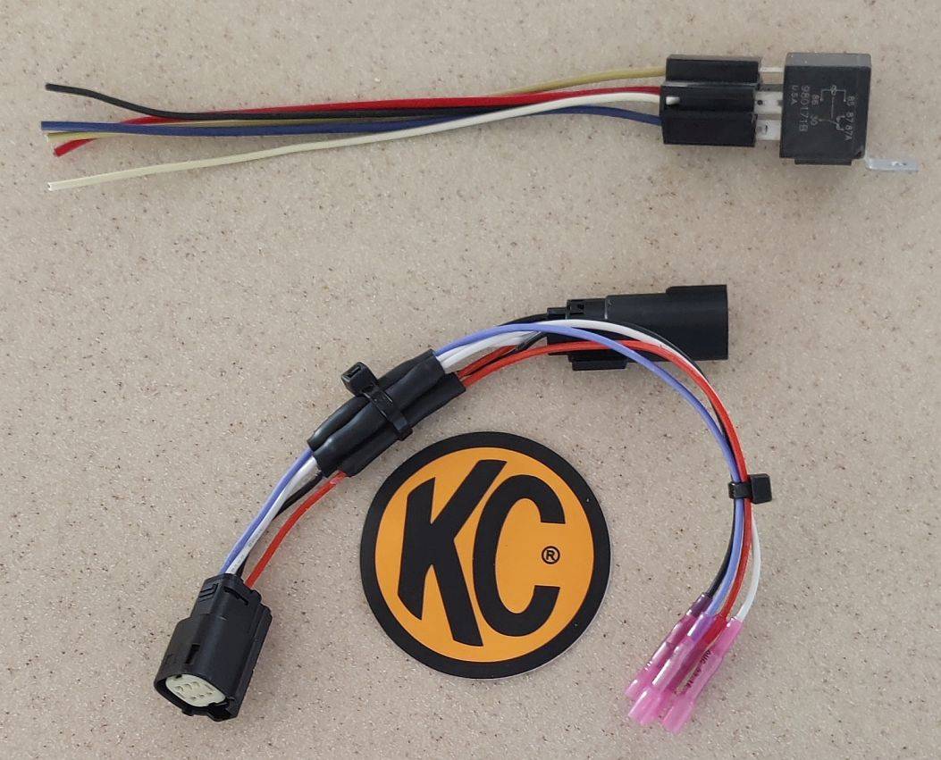 Jeep Wrangler JL Headlight high-beam splice point KC pigtail