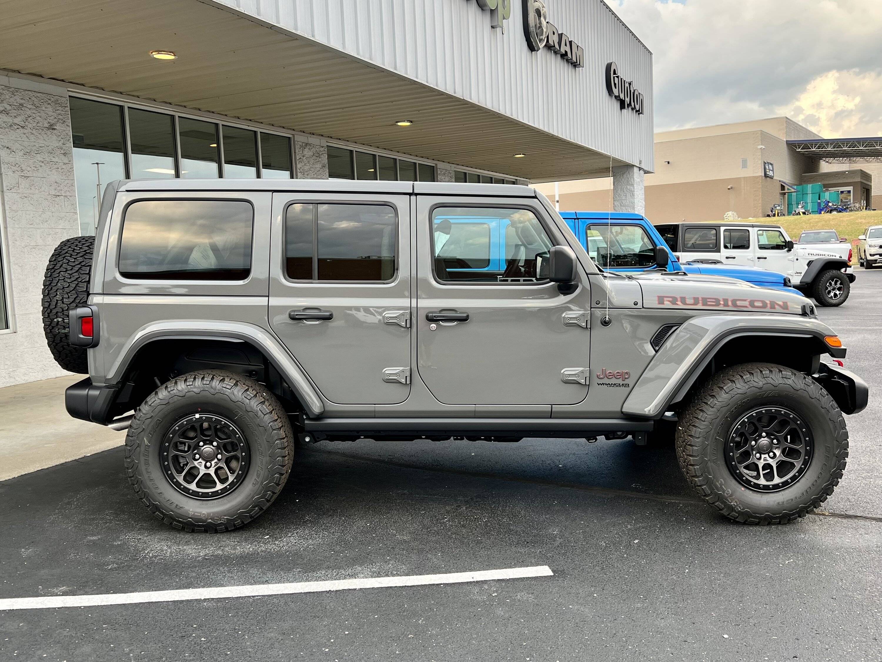 Jeep Wrangler JL XR Wheels as Beadlocks IMG_0219