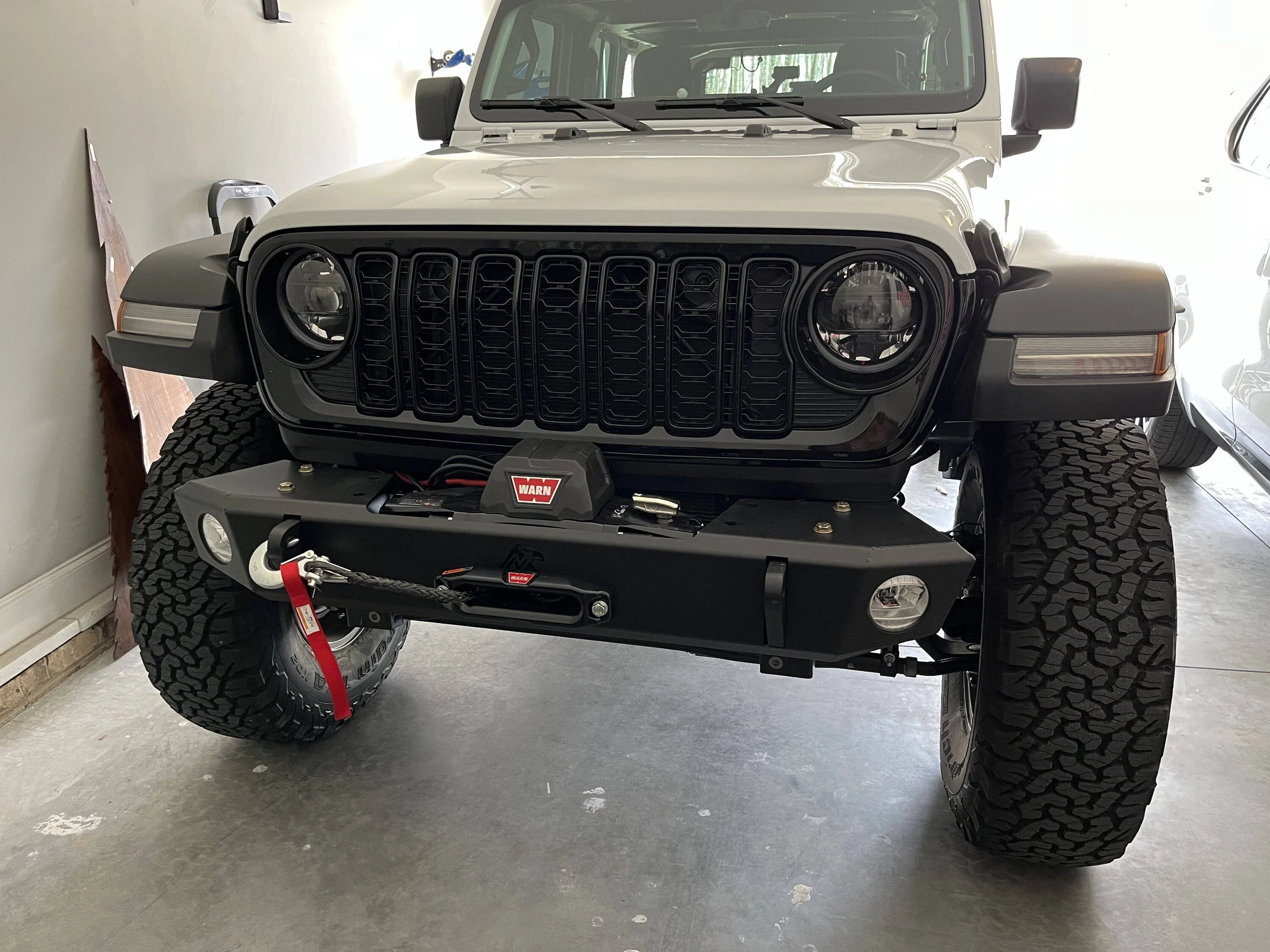 Jeep Wrangler JL Help me pick a bumper! IMG_1166