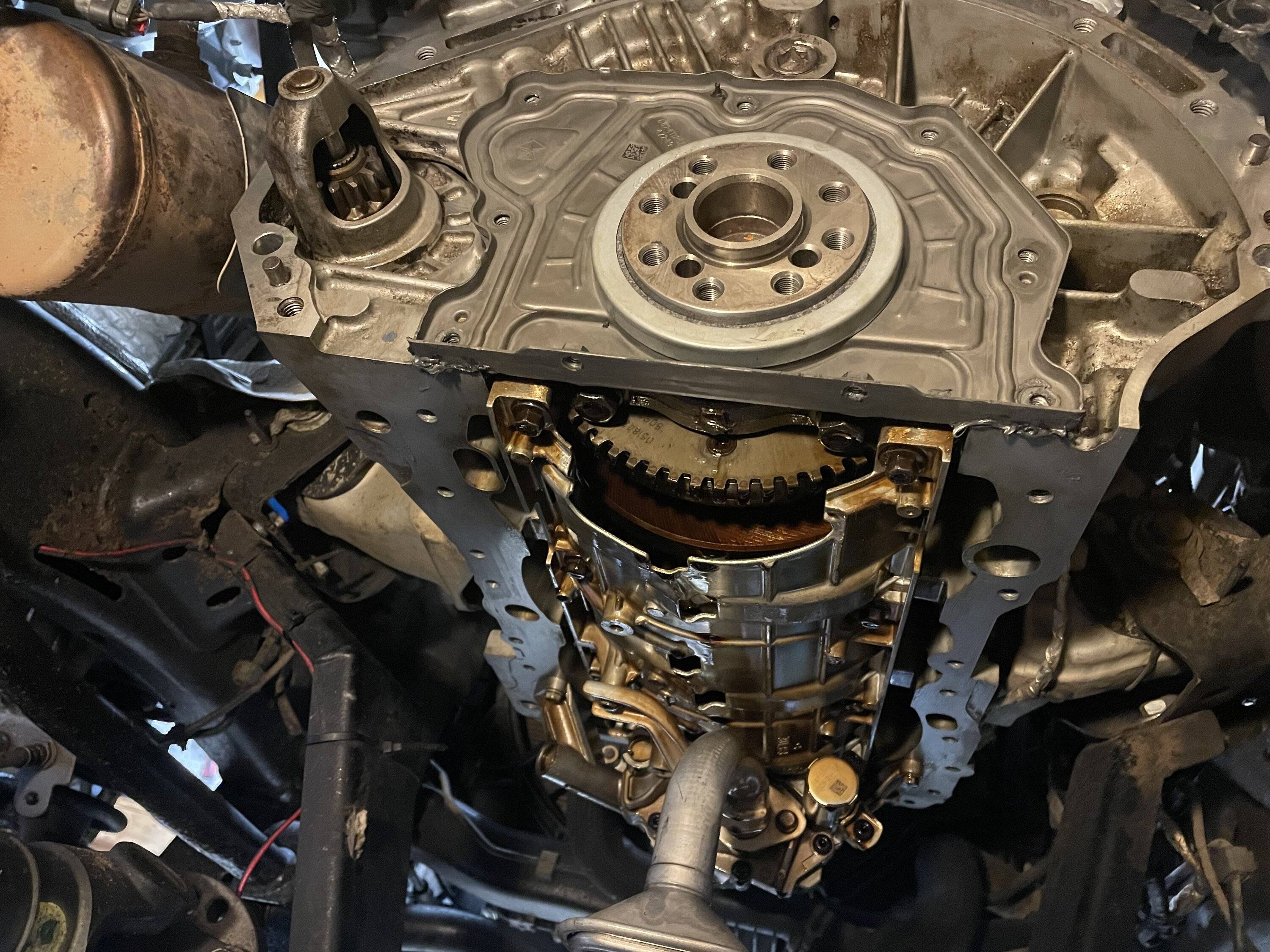 Jeep Wrangler JL Rear Main Seal Replacement IMG_0241
