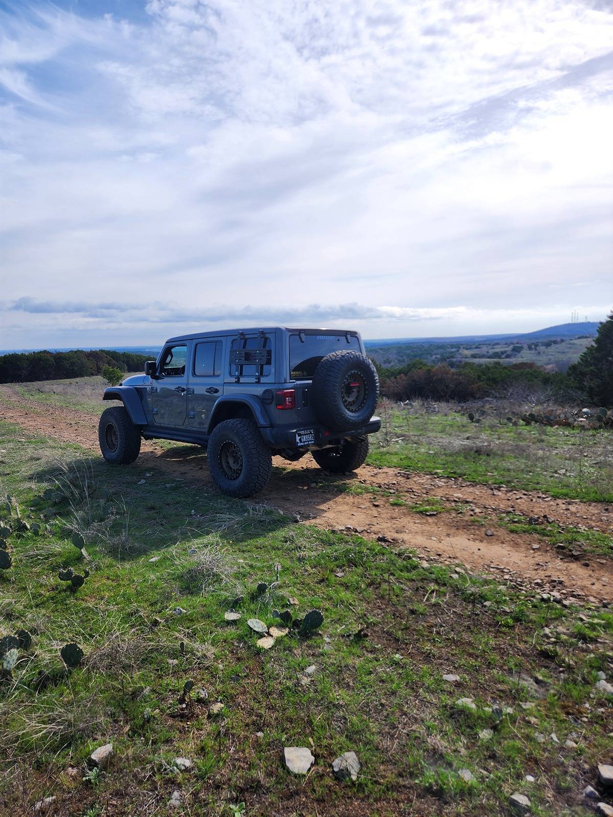 Jeep Wrangler JL Almost made it out of mud pit 20240312_111916