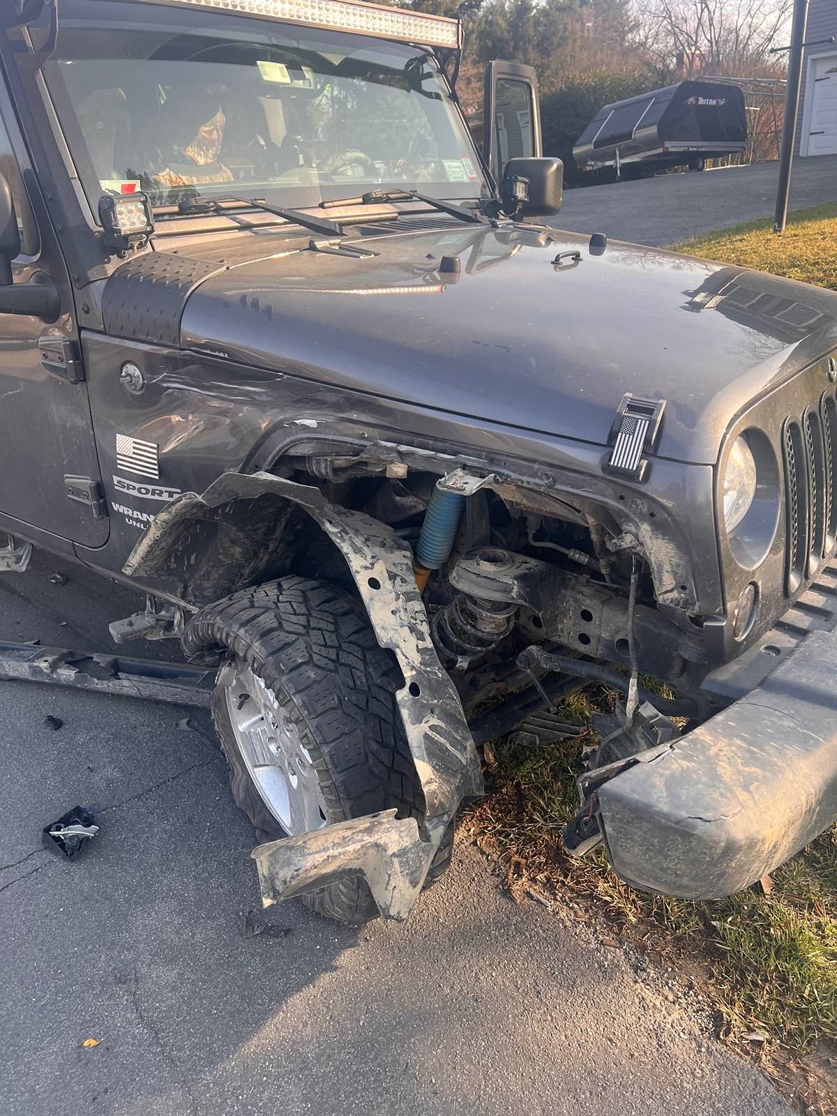Jeep Wrangler JL Totaled or no? IMG_4069