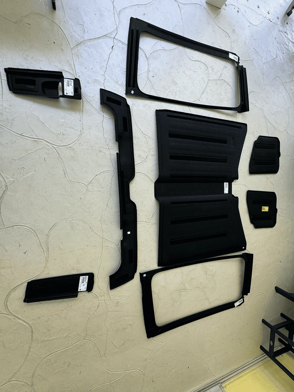 Jeep Wrangler JL 2 Door Factory Mopar Headliner tempImagedrt4a2