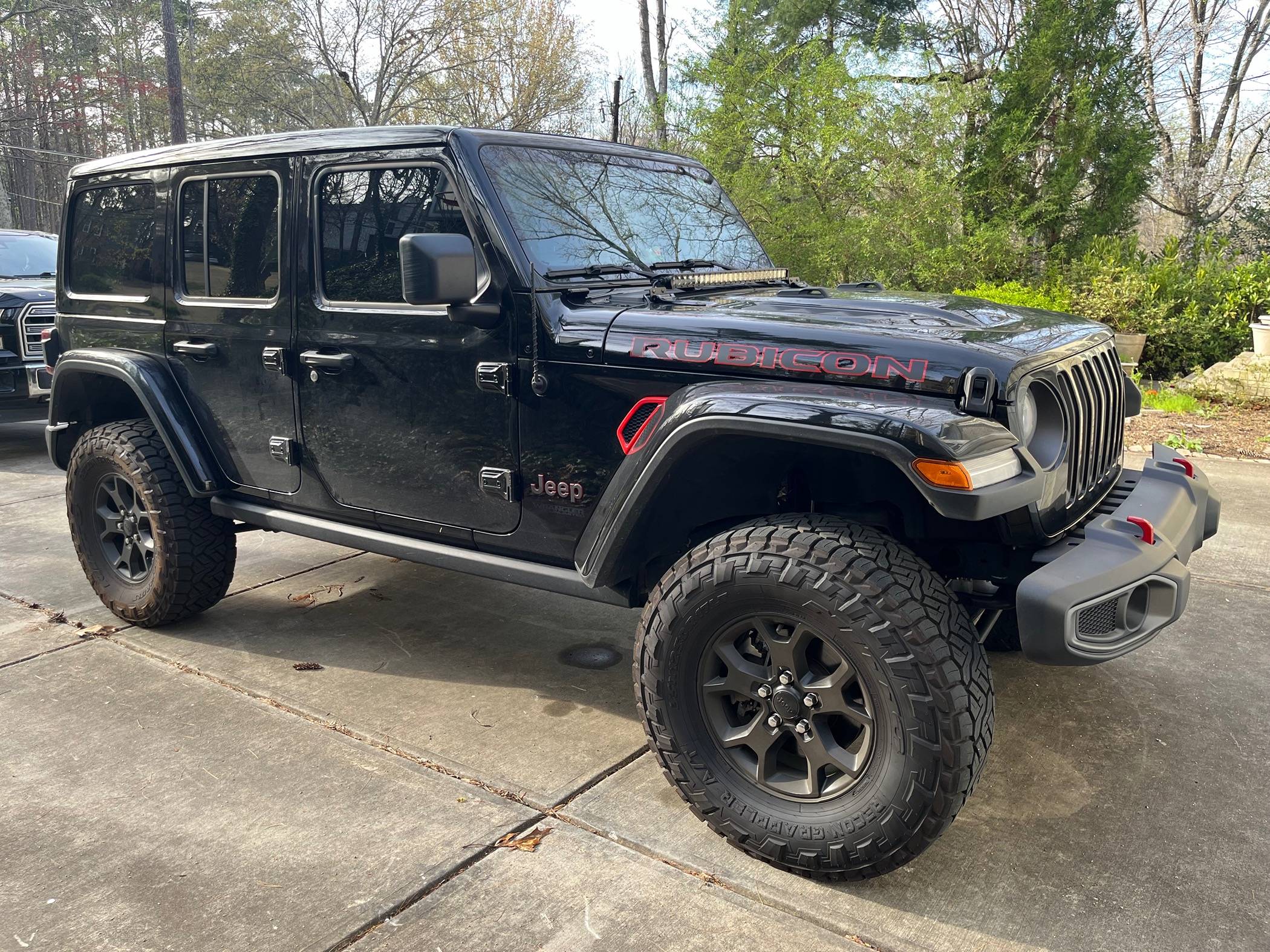 Jeep Wrangler JL Shock off the bracket - help with info IMG_1400
