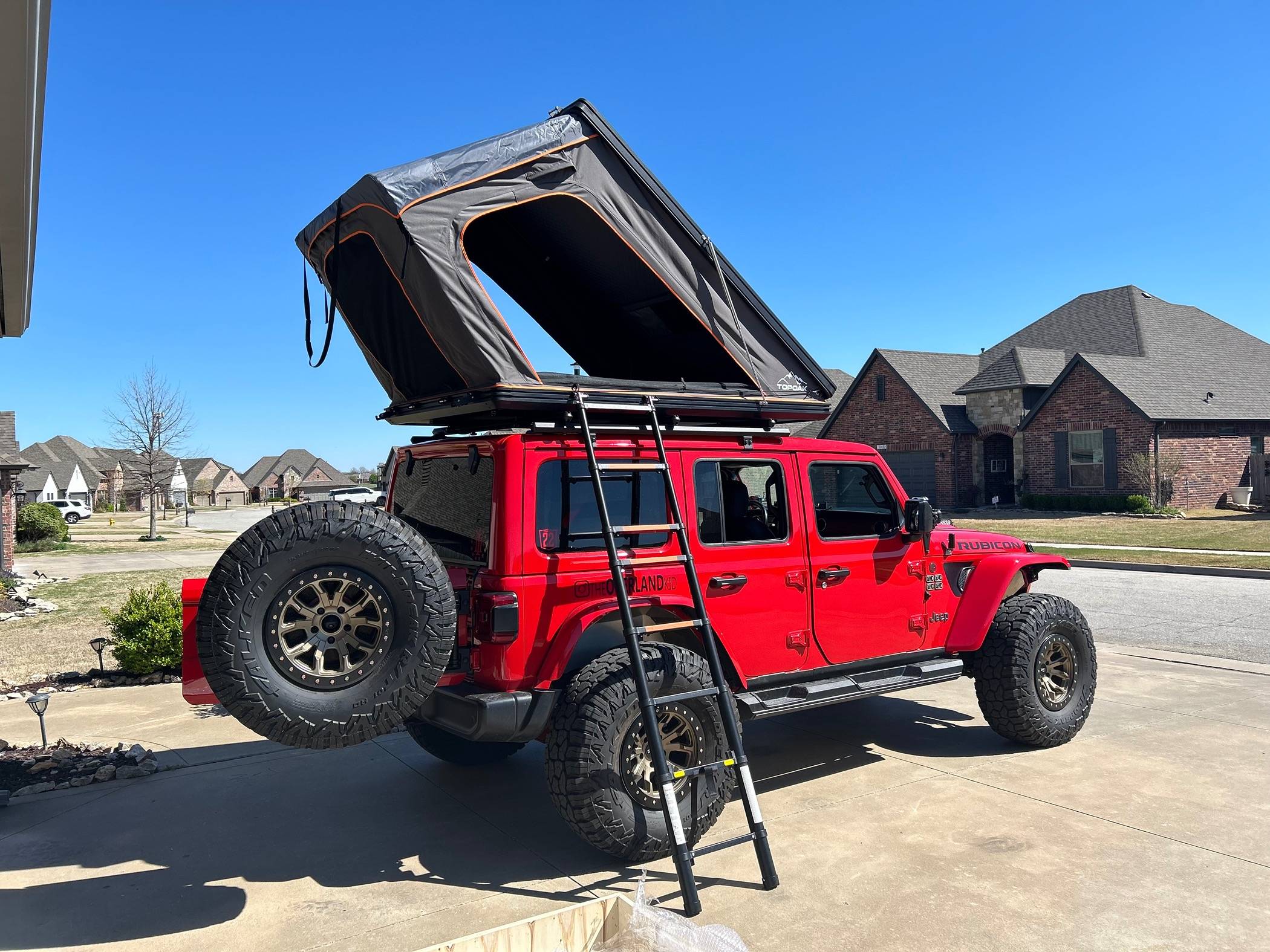 Jeep Wrangler JL Sky one touch with rack IMG_0259