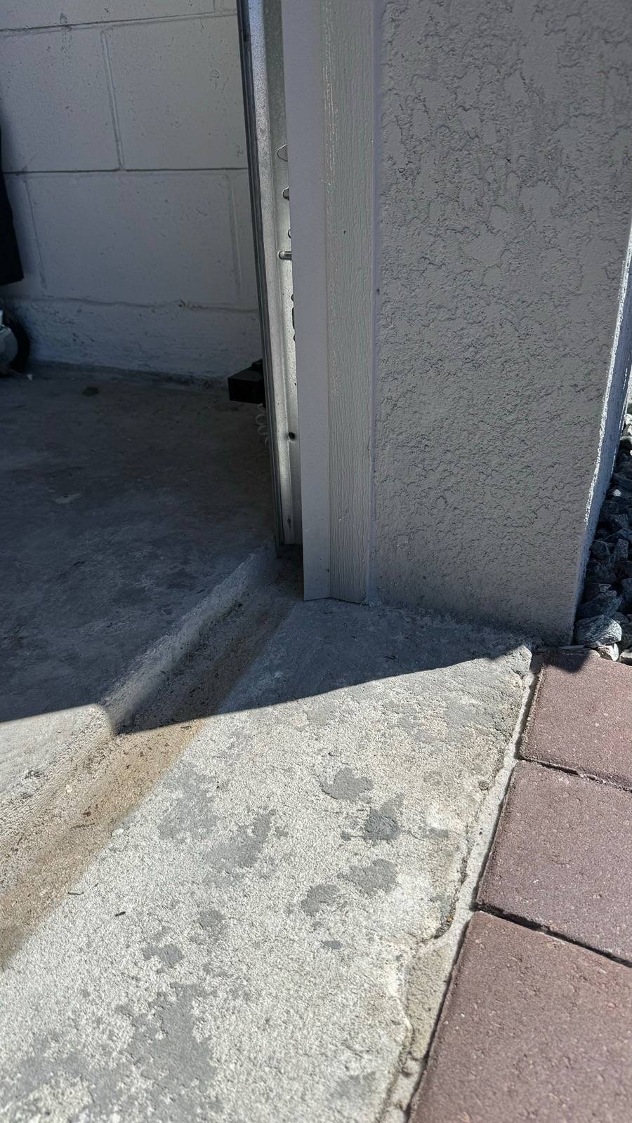 Jeep Wrangler JL Running cable under garage door IMG_0795
