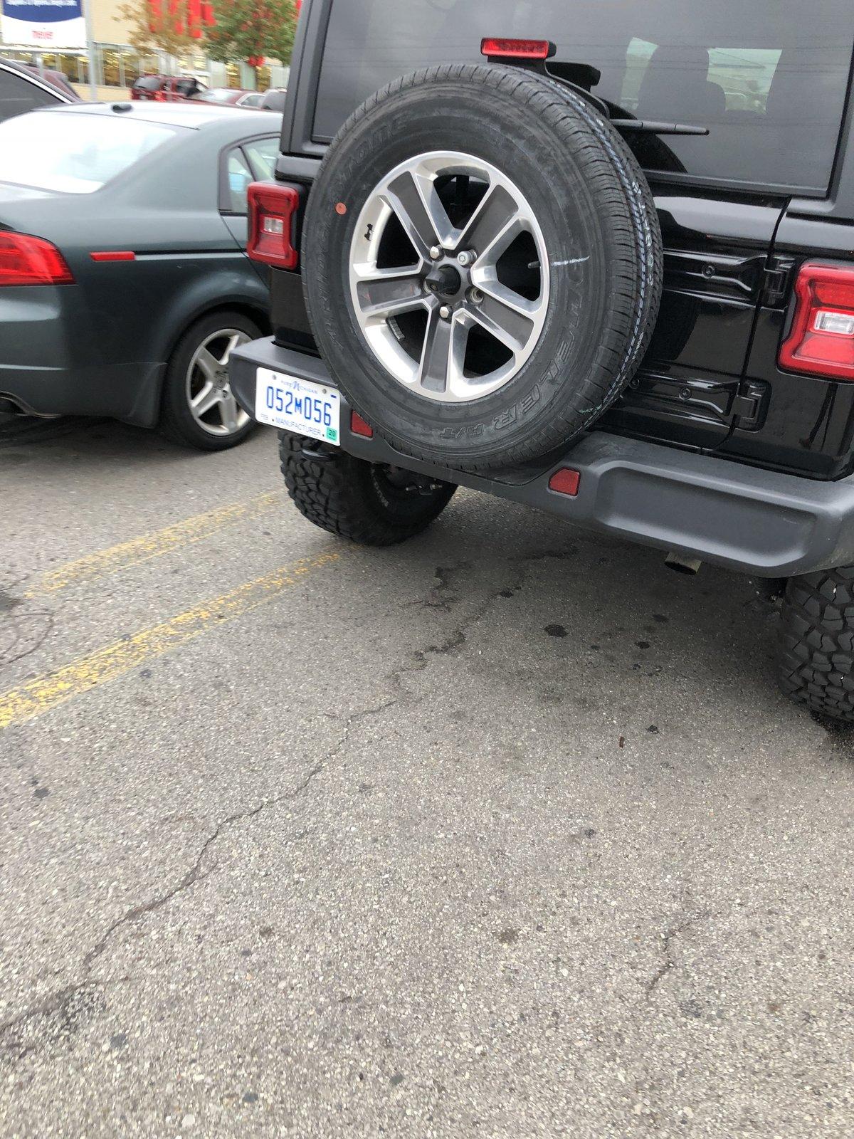 Jeep Wrangler JL Is this a 2019? 86E12A2C-7952-405E-8E42-1D9C37FFB11E