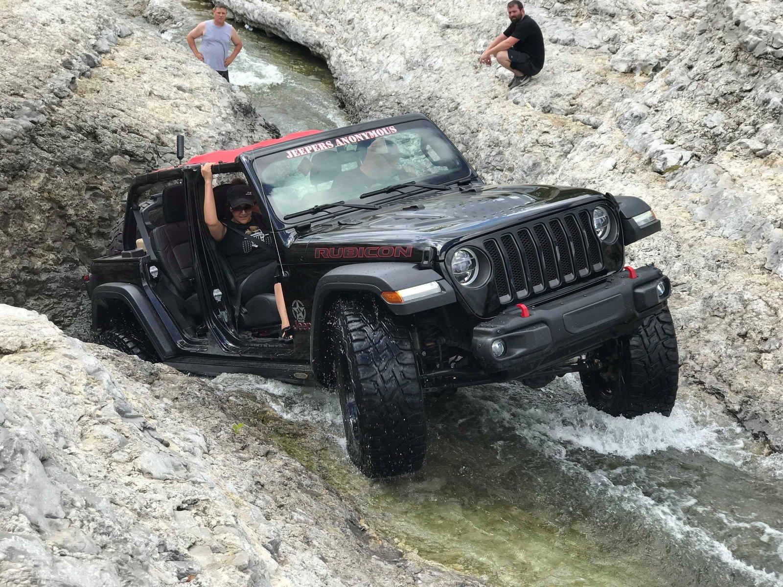 Jeep Wrangler JL Introductions & Welcome Thread 👋 503F42BB-C421-43E9-8F12-C2506E9FB58F
