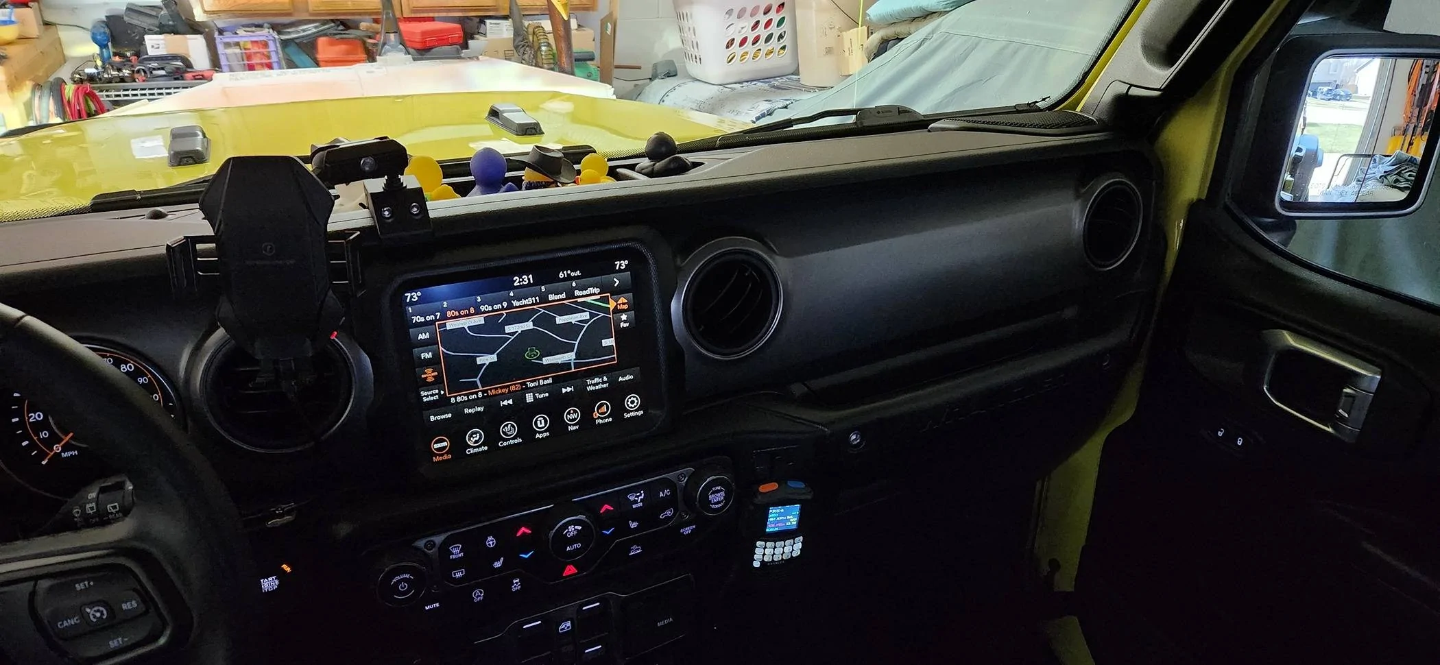 Jeep Wrangler JL GMRS radio mounts 20240317_143143