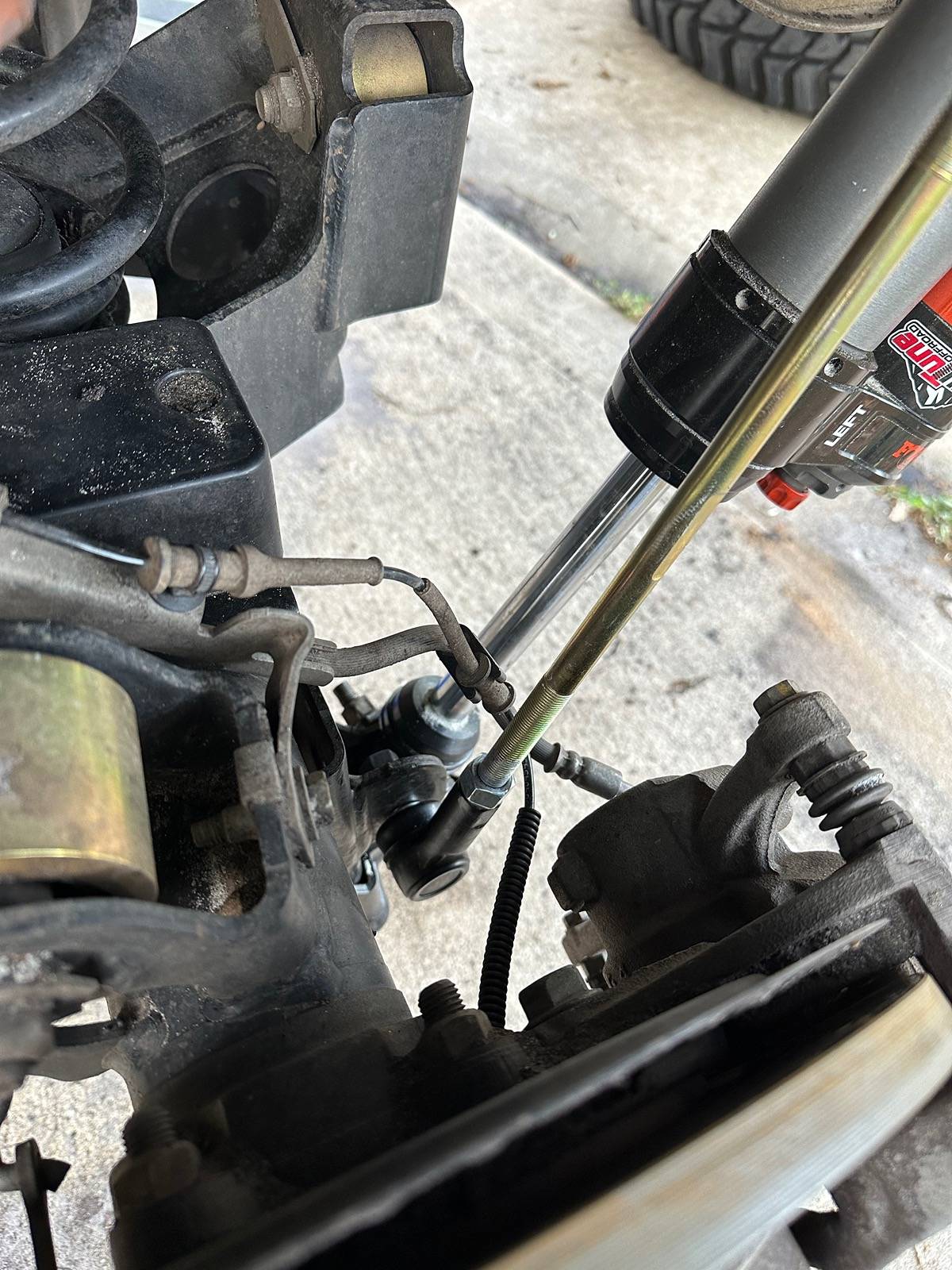 Jeep Wrangler JL Rear Antirock & Brake Lines IMG_0393