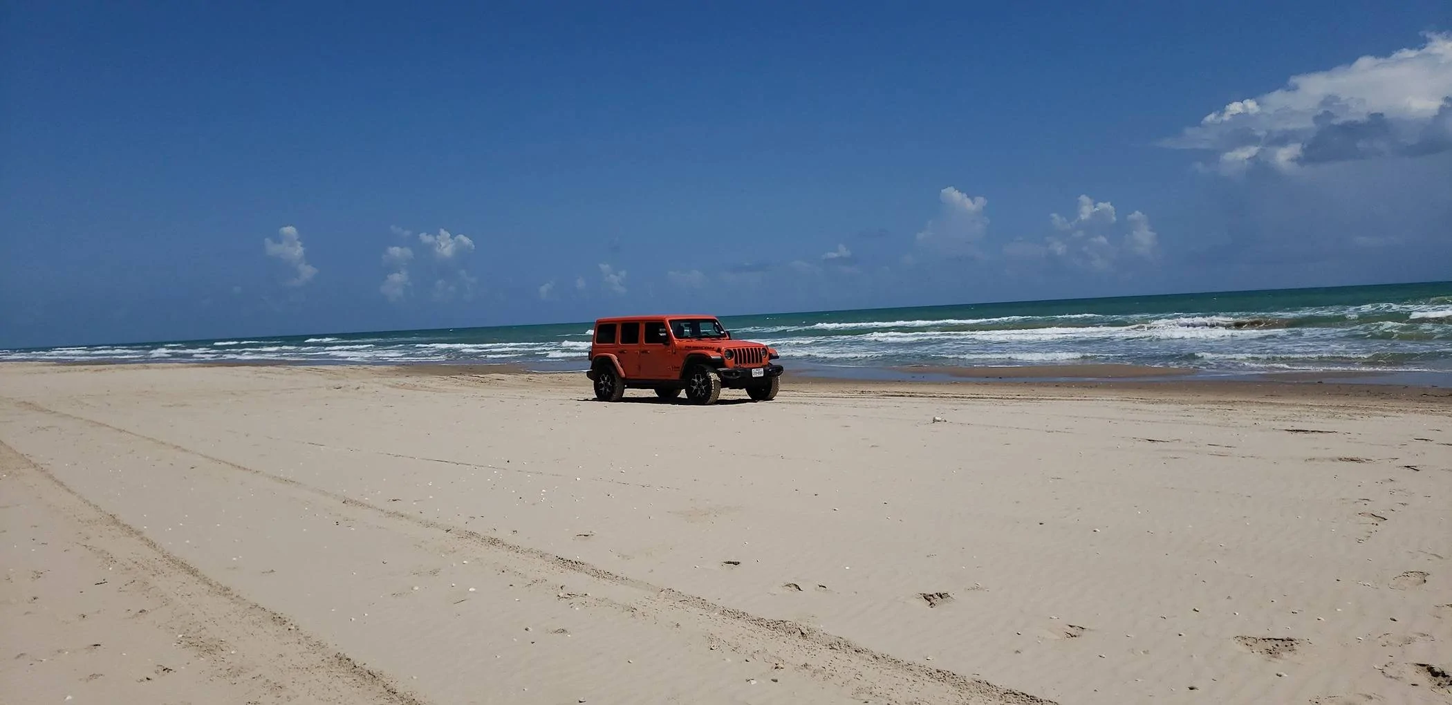 Jeep Wrangler JL Beach is good! Post your backup camera beach pics 20190913_124913