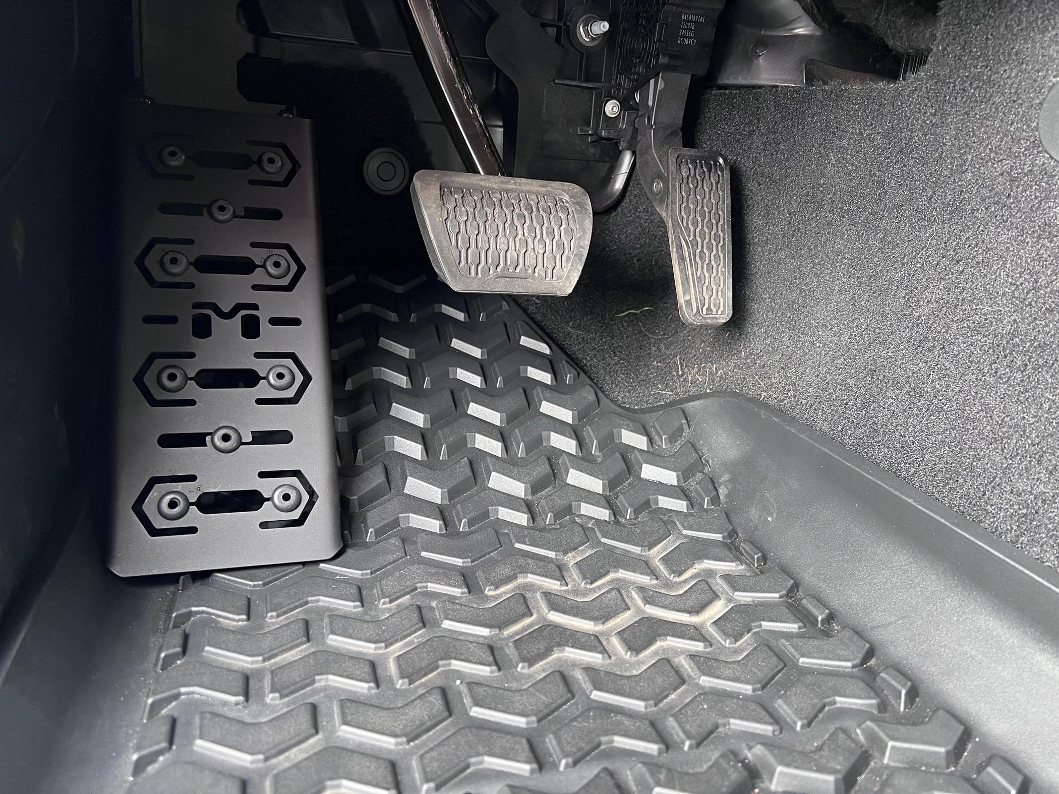 Jeep Wrangler JL Smart upgrade/additions Ideas ? IMG_3479