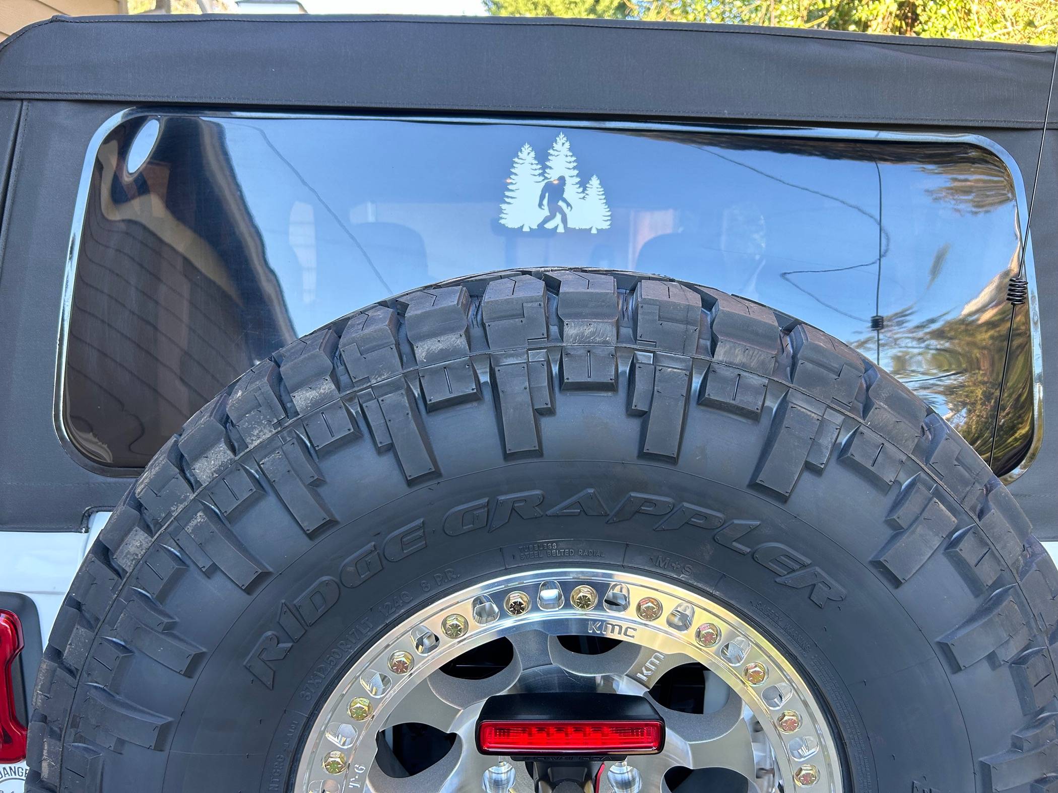 Jeep Wrangler JL Who's Rocking Back Window Stickers IMG_3407