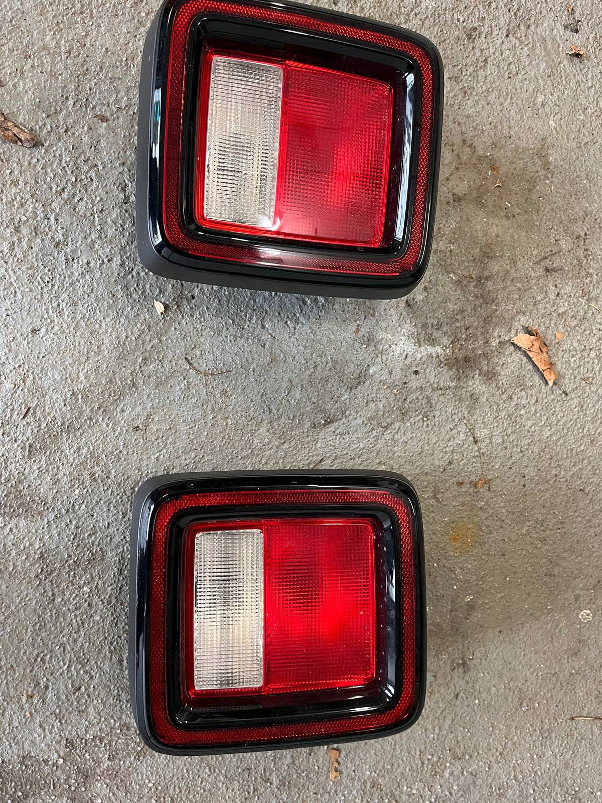 Jeep Wrangler JL Tail lights IMG_6593