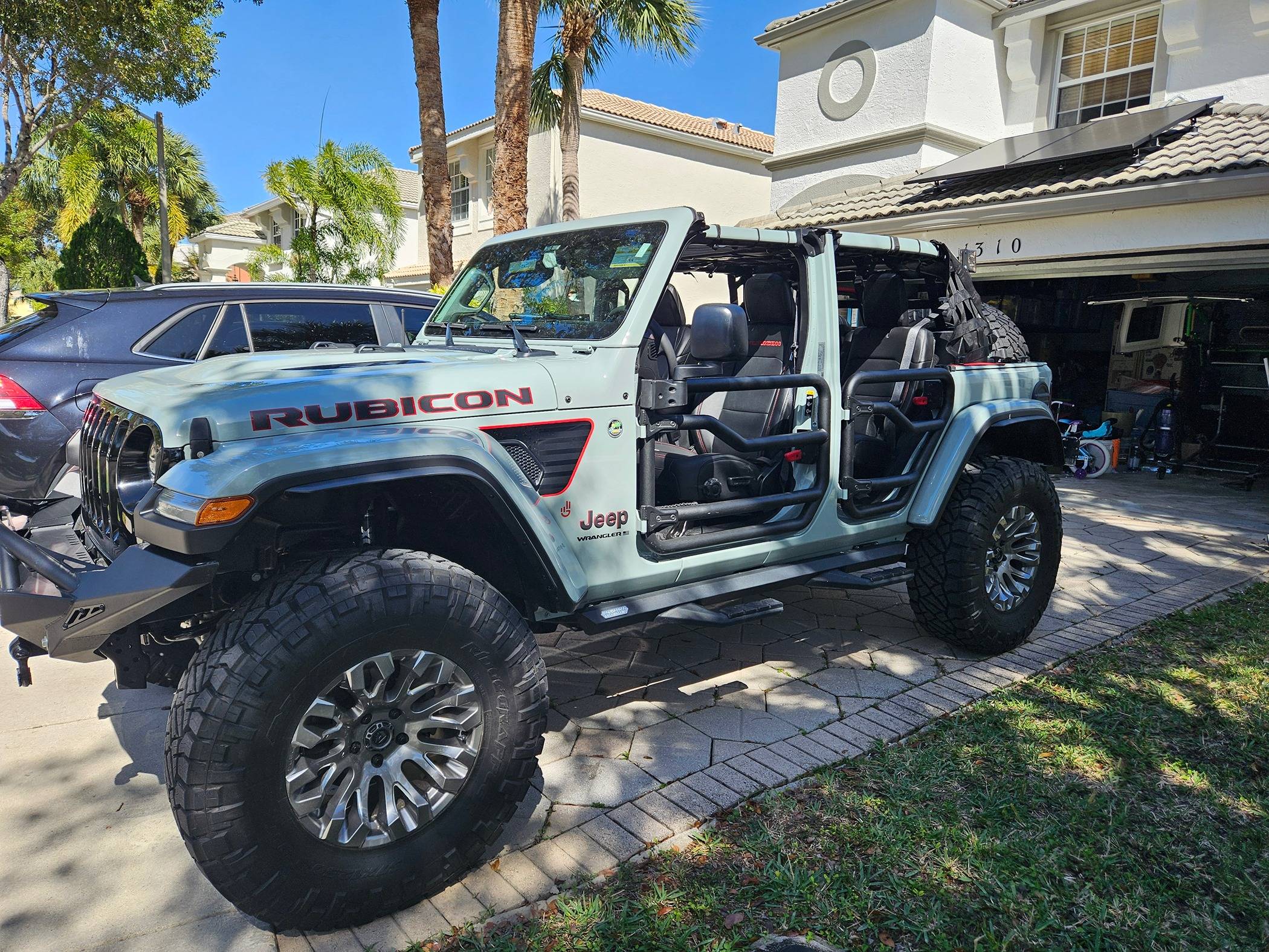 Jeep Wrangler JL Earl Grey Jeeps - Post your custom wheel setup here. 20240224_140413