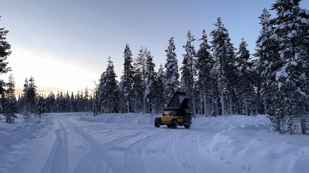Jeep Wrangler JL Overnight Winter Camping in -15C (5F) 5