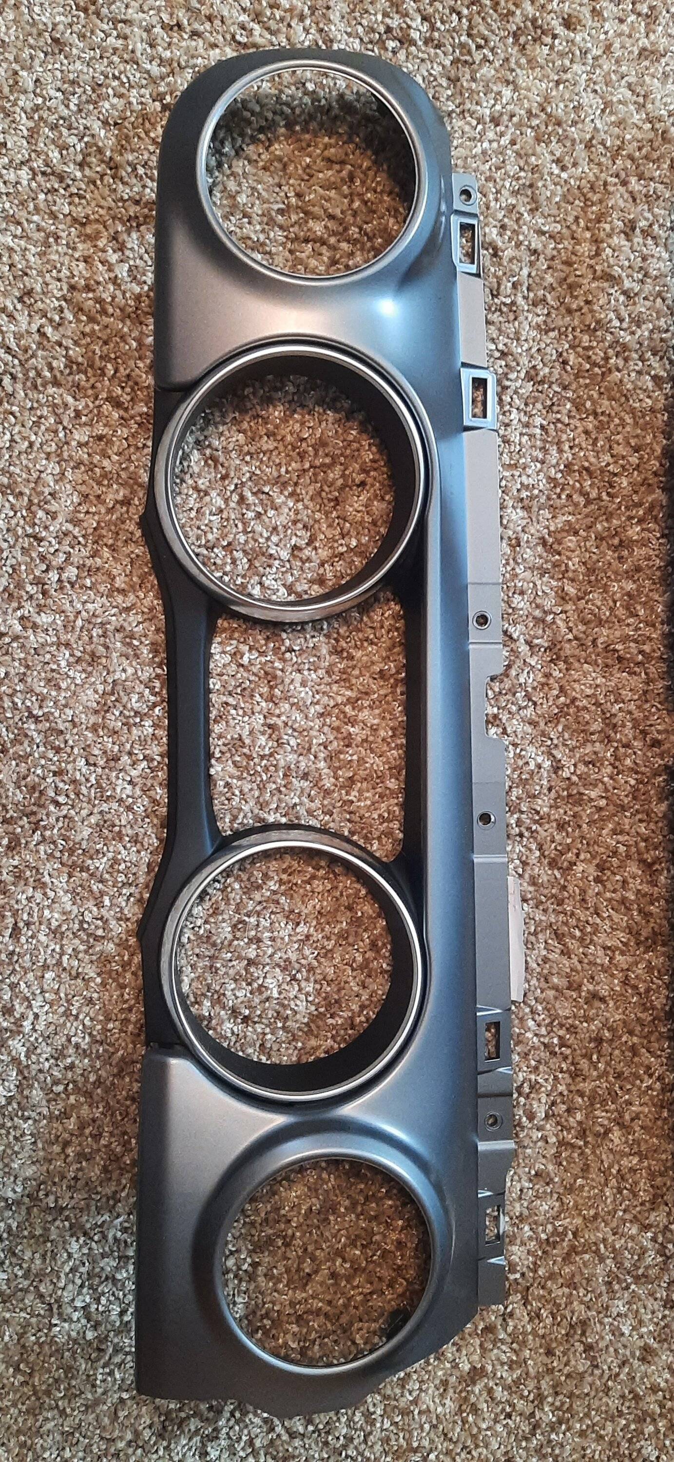 Jeep Wrangler JL 2023 Silver Dash Panels - $200 OBO 20240329_125116