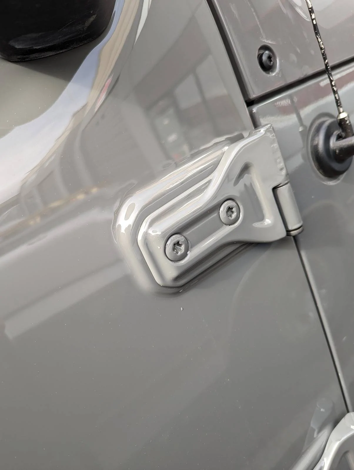 Jeep Wrangler JL Poll: Bubbles in Paint?? PXL_20240401_174011705