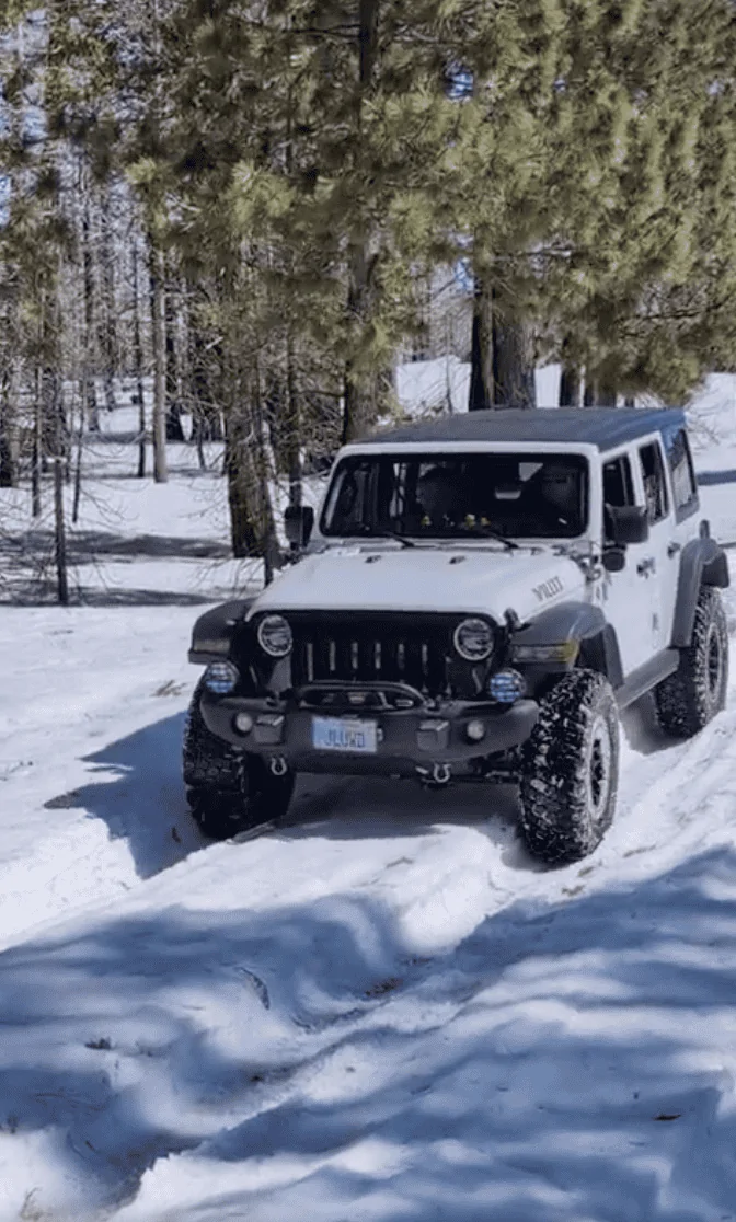 Jeep Wrangler JL Jeeps in Snow... post pics. 1712151939976-59