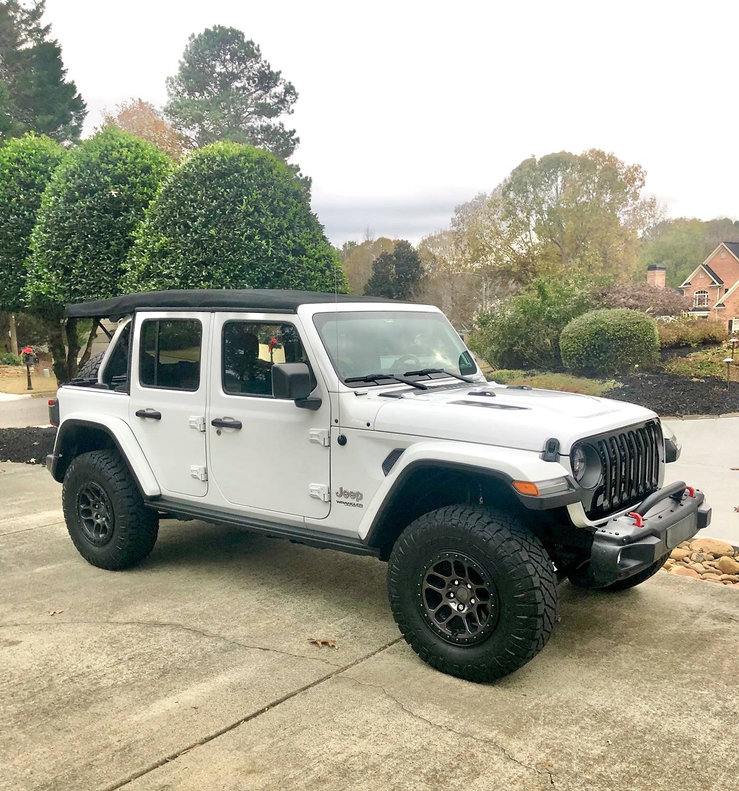 Jeep Wrangler JL Fill the wheel well IMG_4331