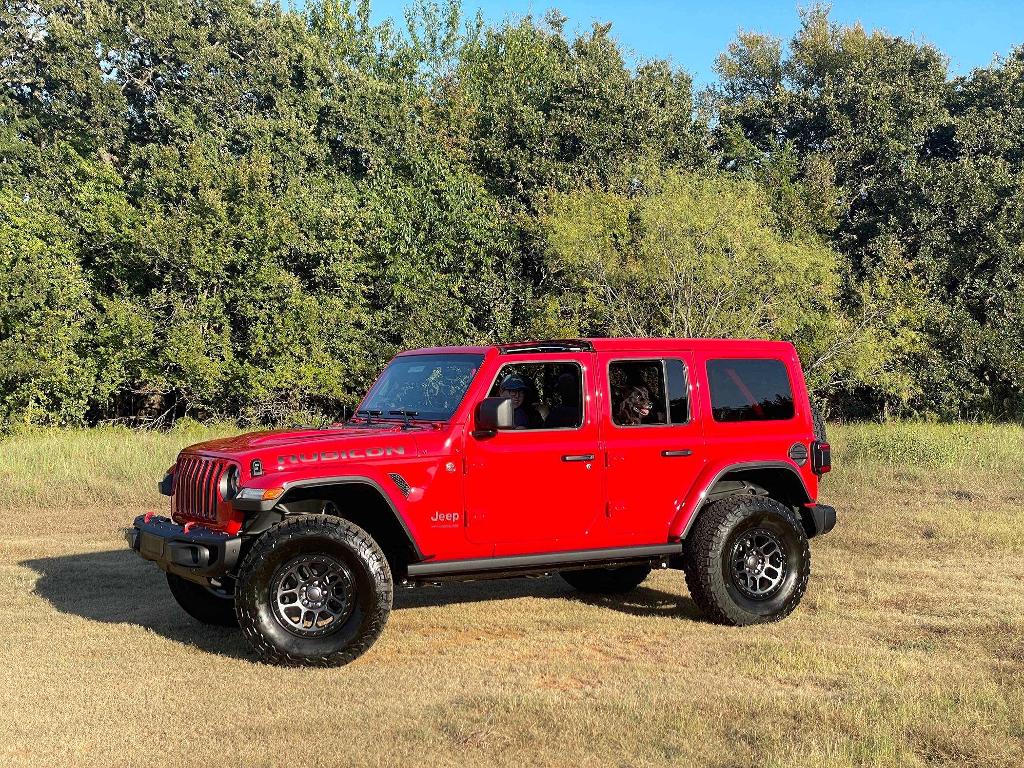 Jeep Wrangler JL 35's with skids or 37's without IMG_1344