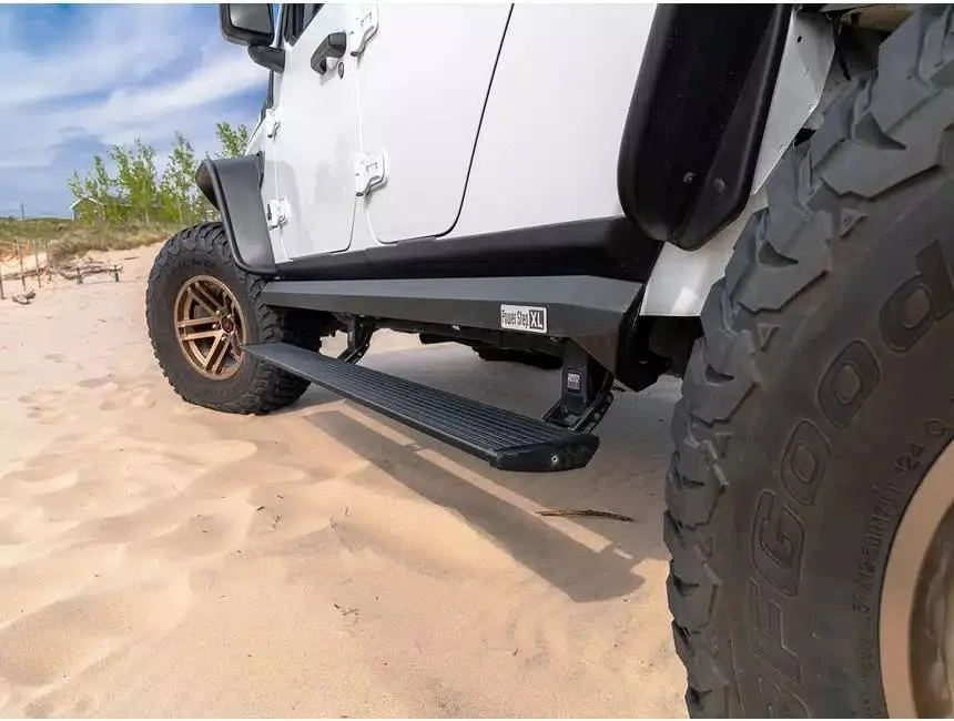 Jeep Wrangler JL Which power step should I choose? Amp Research XL step open position     