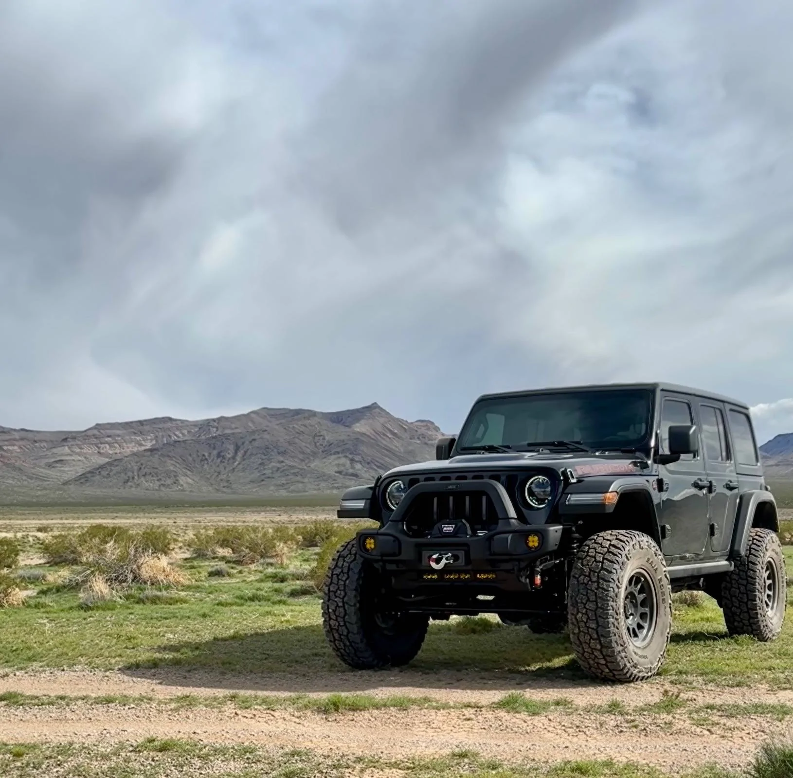 Jeep Wrangler JL JL Rubicon on Method Wheels...let's see em! IMG_0396