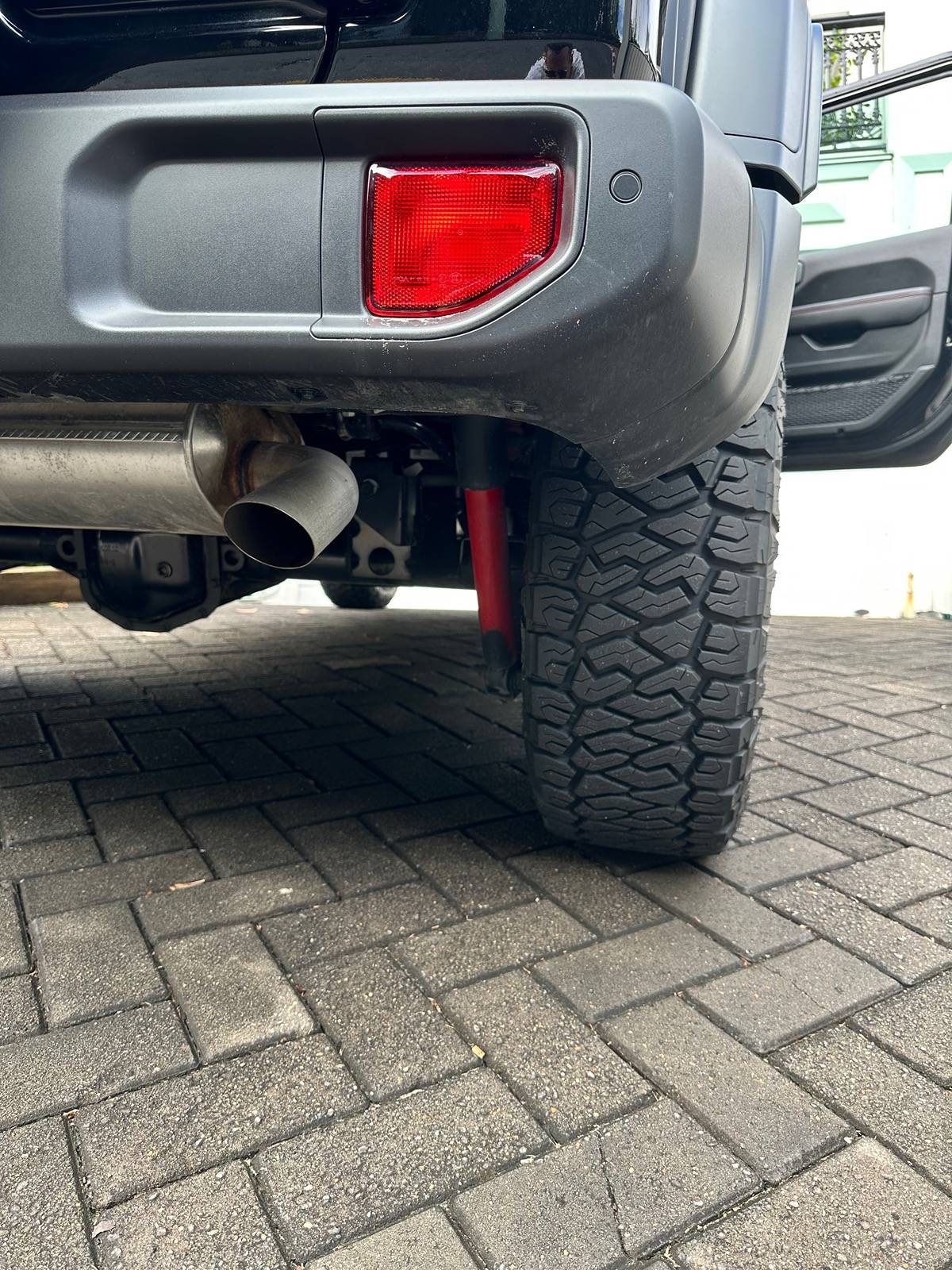 Jeep Wrangler JL Rear shocks JLUR IMG_0913