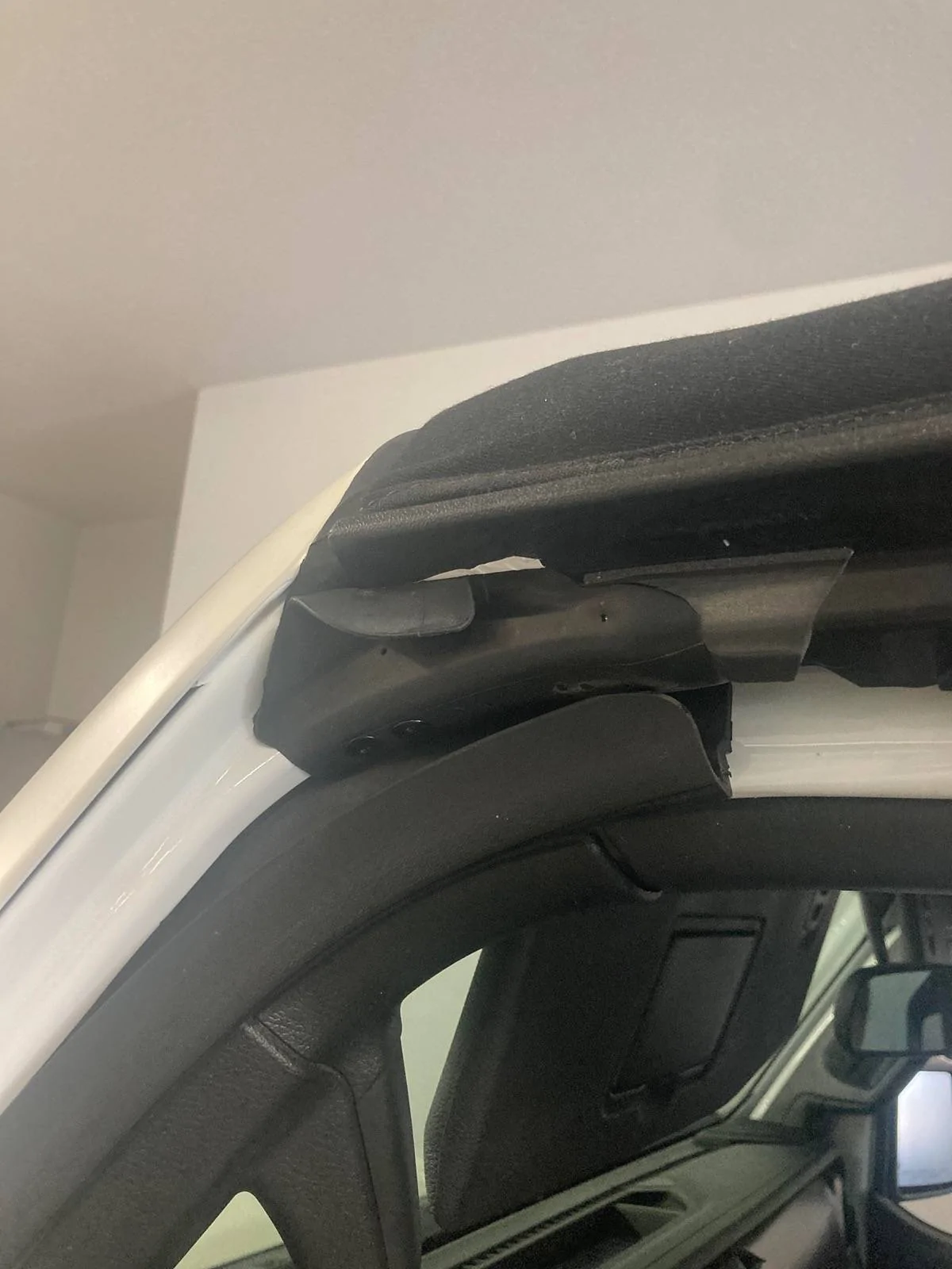 Jeep Wrangler JL Sunrider for Hardtop Seal Problem 1712535751486-b1