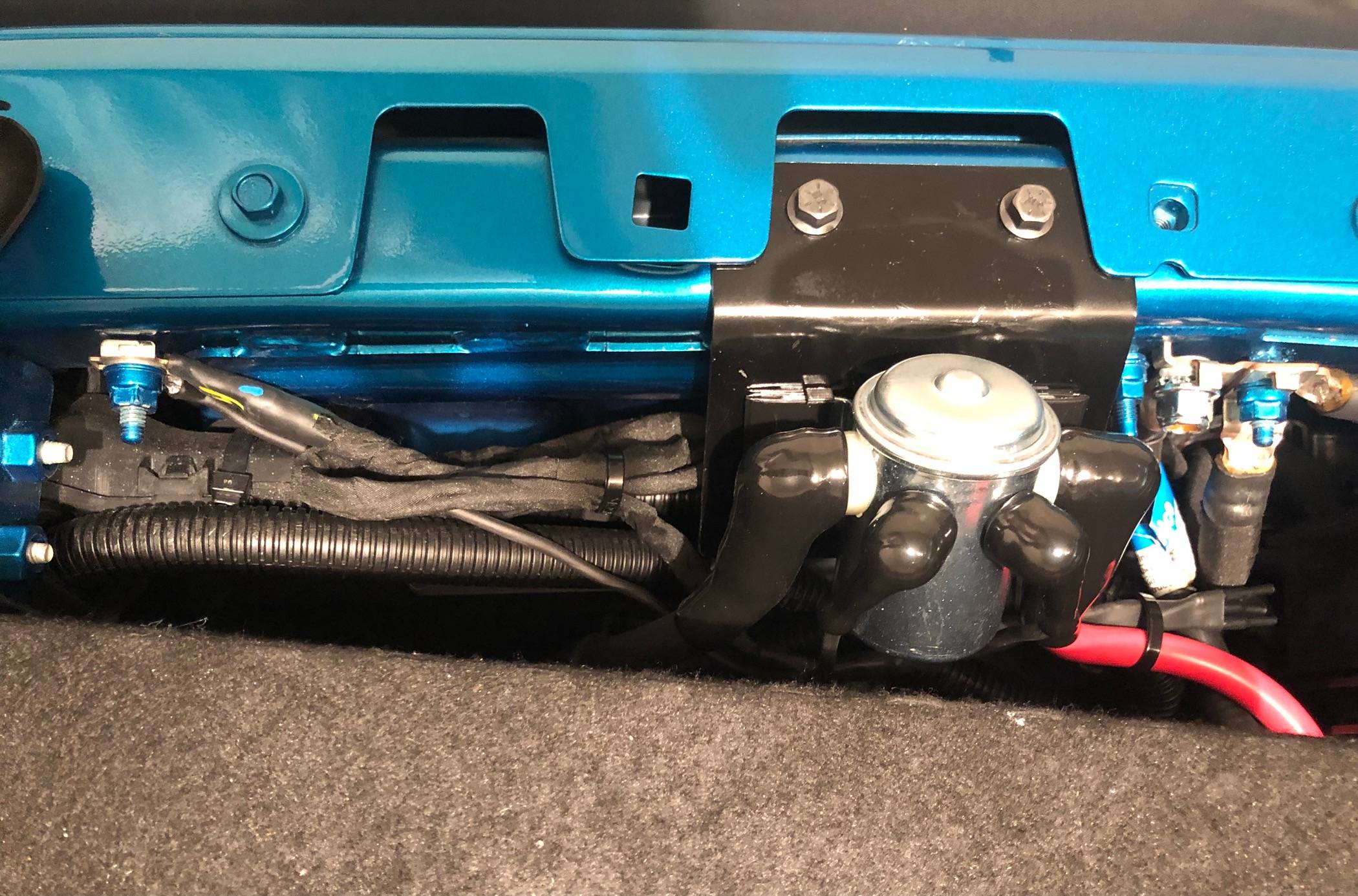 Jeep Wrangler JL Winch disconnect switch ideas... IMG_1686