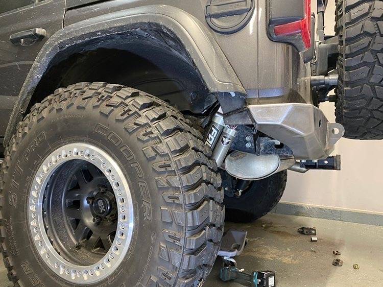 Jeep Wrangler JL NEW! CavFab Crawler Winch Bumper 7902669B-D205-49FE-AC5F-7DC5DBBB4AA3