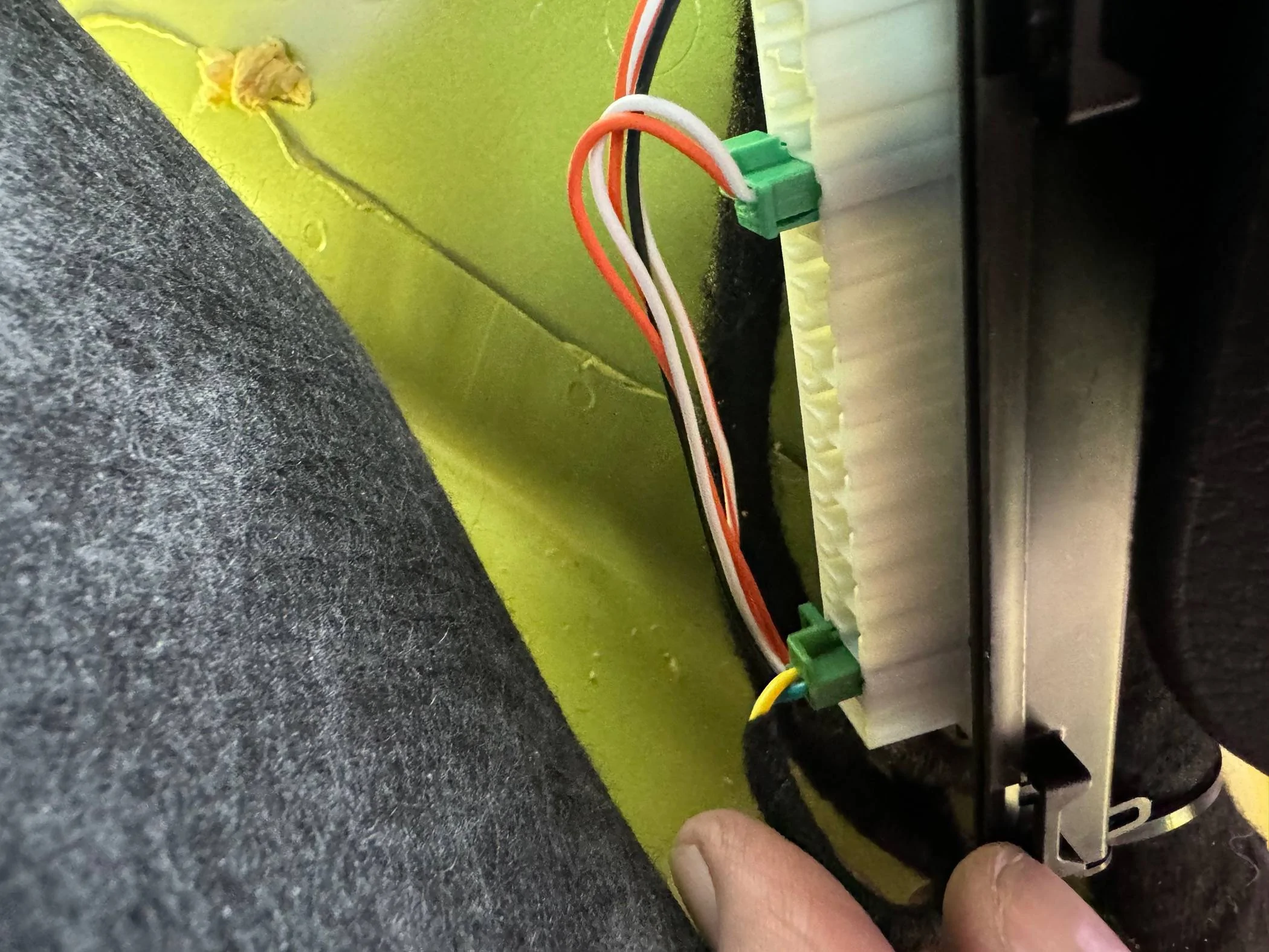 Jeep Wrangler JL BSD harness problems (Blind Spot) can't see left sensor? IMG_1496